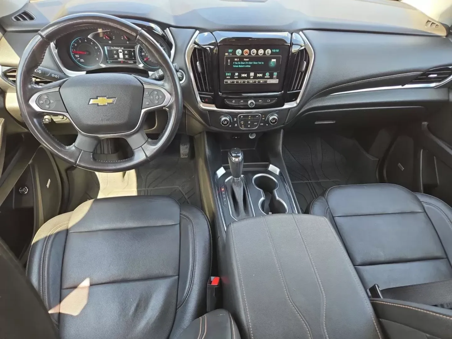 2019 /Jet Black Chevrolet Traverse RS (1GNEVJKW2KJ) with an Other engine, located at 804 22nd Ave, Phenix City, AL, 36870, (334) 297-1860, 32.484749, -85.024475 - **Adventure Awaits: 2019 Chevrolet Traverse RS in Phenix City, AL Perfect for Family Road Trips and Daily Commutes!**<br /> <br /> Are you ready to elevate your driving experience? The 2019 Chevrolet Traverse RS is designed for families and adventurers alike. Imagine cruising through the beautiful - Photo#19