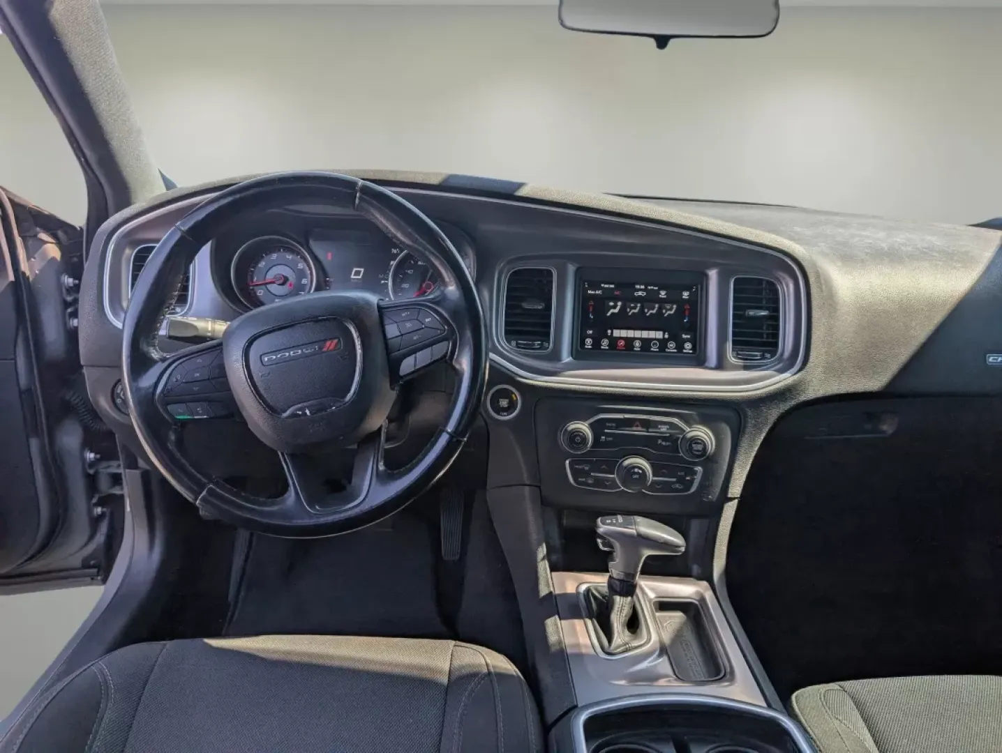 2019 /Black Dodge Charger SXT (2C3CDXBG9KH) with an Other engine, located at 1430 Gateway Drive, Opelika, AL, 36801, (334) 239-0944, 32.637871, -85.409790 - **Unleash Your Weekend Adventures with the 2019 Dodge Charger SXT!**<br /> <br /> Are you ready to elevate your driving experience? At Gils Auto in Phenix City, AL, we proudly present the 2019 Dodge Charger SXT, perfect for those who crave excitement and style. Whether you're commuting to work, runn - Photo#11