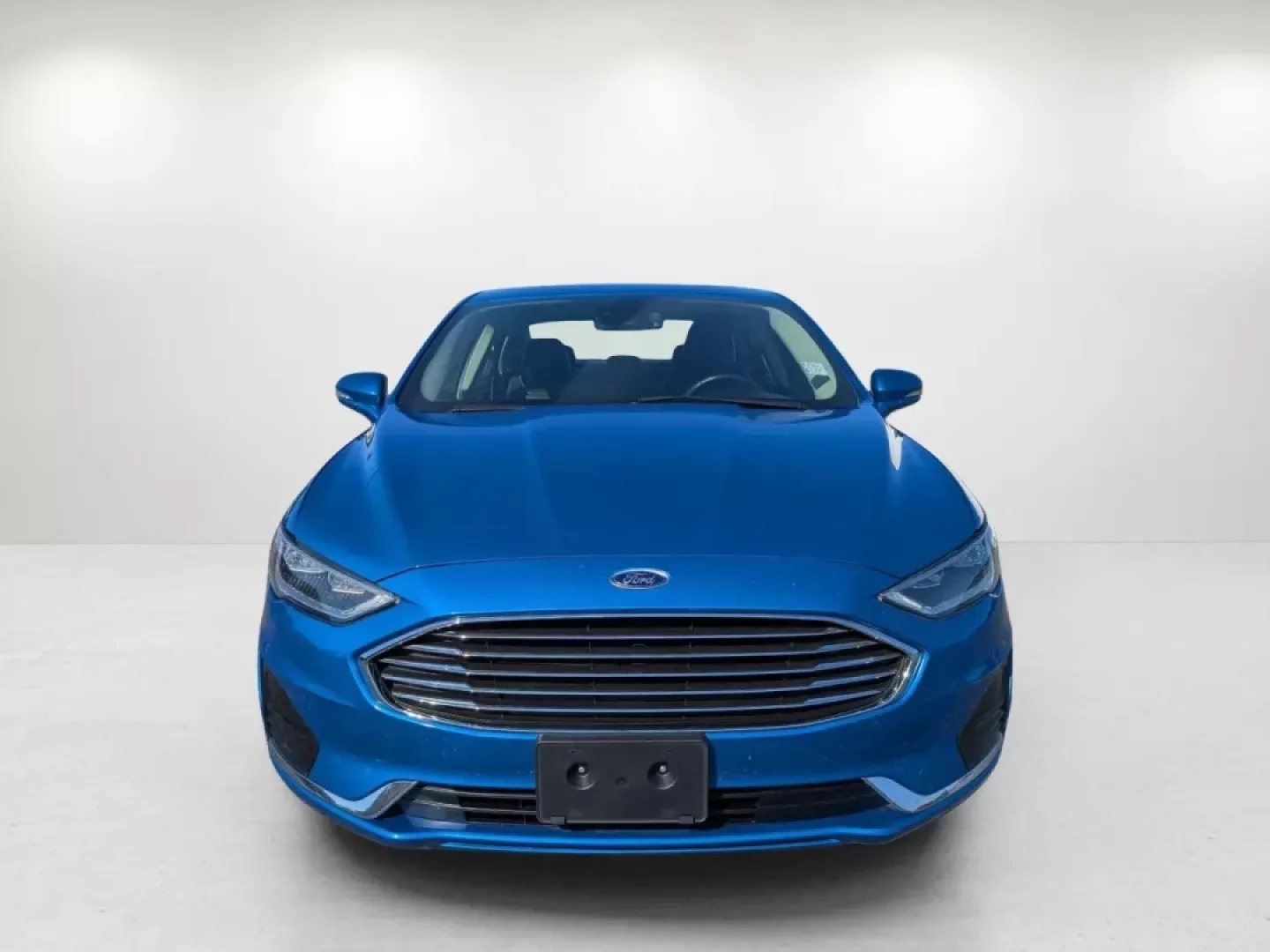 2019 Ford Fusion SEL (3FA6P0CD2KR) with an Other engine, located at 1430 Gateway Drive, Opelika, AL, 36801, (334) 239-0944, 32.637871, -85.409790 - Discover your next adventure with the 2019 Ford Fusion SEL, a perfect blend of style, comfort, and practicality for those seeking a reliable ride in Phenix City, AL. Whether you're making daily commutes or planning weekend getaways with family and friends, this sedan is designed to elevate your driv - Photo#1