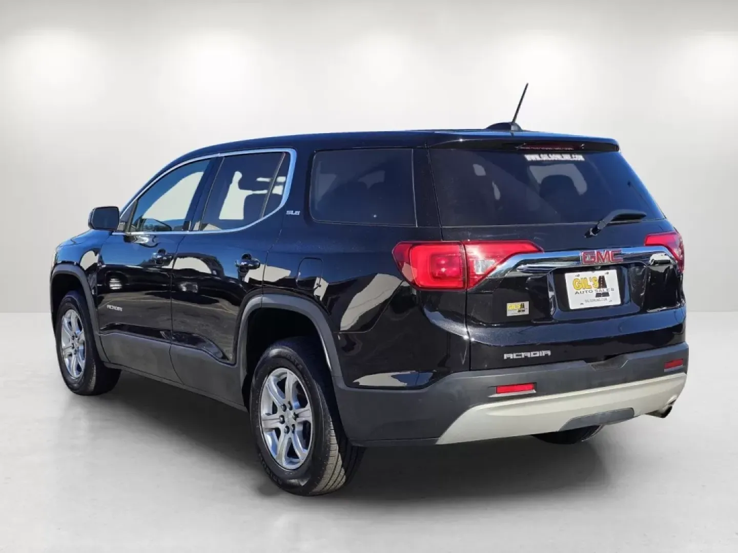 2019 /Jet Black GMC Acadia SLE (1GKKNKLA3KZ) with an Other engine, located at 5115 14th Ave., Columbus, GA, 31904, (706) 323-0345, 32.511494, -84.971046 - Discover the freedom of family adventures with the 2019 GMC Acadia SLE, a versatile SUV designed for those who value comfort, safety, and style. Whether you're navigating the hustle of daily commutes or gearing up for weekend road trips, this spacious vehicle offers the perfect blend of functionalit - Photo#8
