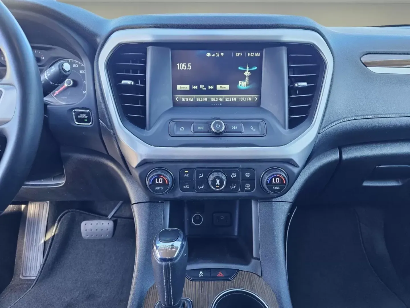 2019 /Jet Black GMC Acadia SLE (1GKKNKLA3KZ) with an Other engine, located at 5115 14th Ave., Columbus, GA, 31904, (706) 323-0345, 32.511494, -84.971046 - Discover the freedom of family adventures with the 2019 GMC Acadia SLE, a versatile SUV designed for those who value comfort, safety, and style. Whether you're navigating the hustle of daily commutes or gearing up for weekend road trips, this spacious vehicle offers the perfect blend of functionalit - Photo#11