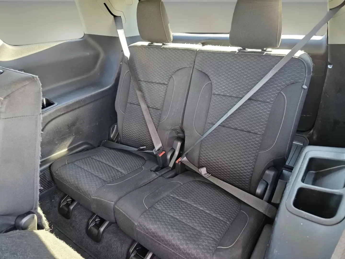 2019 /Jet Black GMC Acadia SLE (1GKKNKLA3KZ) with an Other engine, located at 5115 14th Ave., Columbus, GA, 31904, (706) 323-0345, 32.511494, -84.971046 - Discover the freedom of family adventures with the 2019 GMC Acadia SLE, a versatile SUV designed for those who value comfort, safety, and style. Whether you're navigating the hustle of daily commutes or gearing up for weekend road trips, this spacious vehicle offers the perfect blend of functionalit - Photo#15