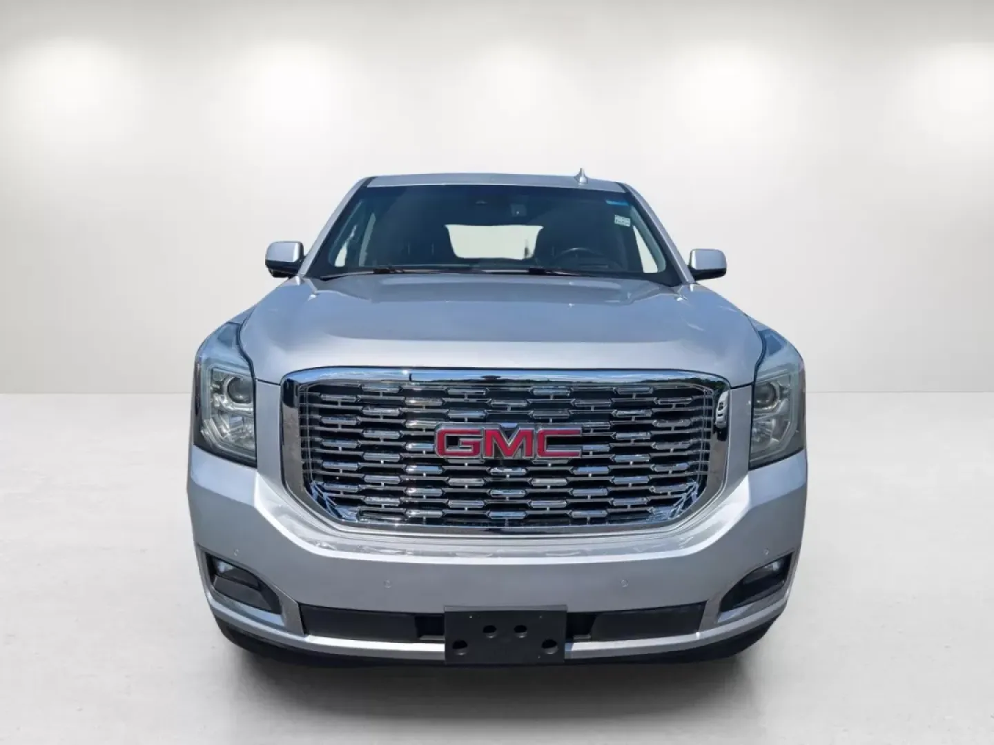 2019 /Jet Black GMC Yukon Denali (1GKS2CKJ8KR) with an Other engine, located at 5115 14th Ave., Columbus, GA, 31904, (706) 323-0345, 32.511494, -84.971046 - **Find Your Adventure with the 2019 GMC Yukon Denali at Gils Auto!**<br /> <br /> If you're seeking a vehicle that combines luxury, power, and versatility, look no further than our stunning 2019 GMC Yukon Denali, available now at Gils Auto in Phenix City, AL. Perfect for families needing ample space - Photo#1