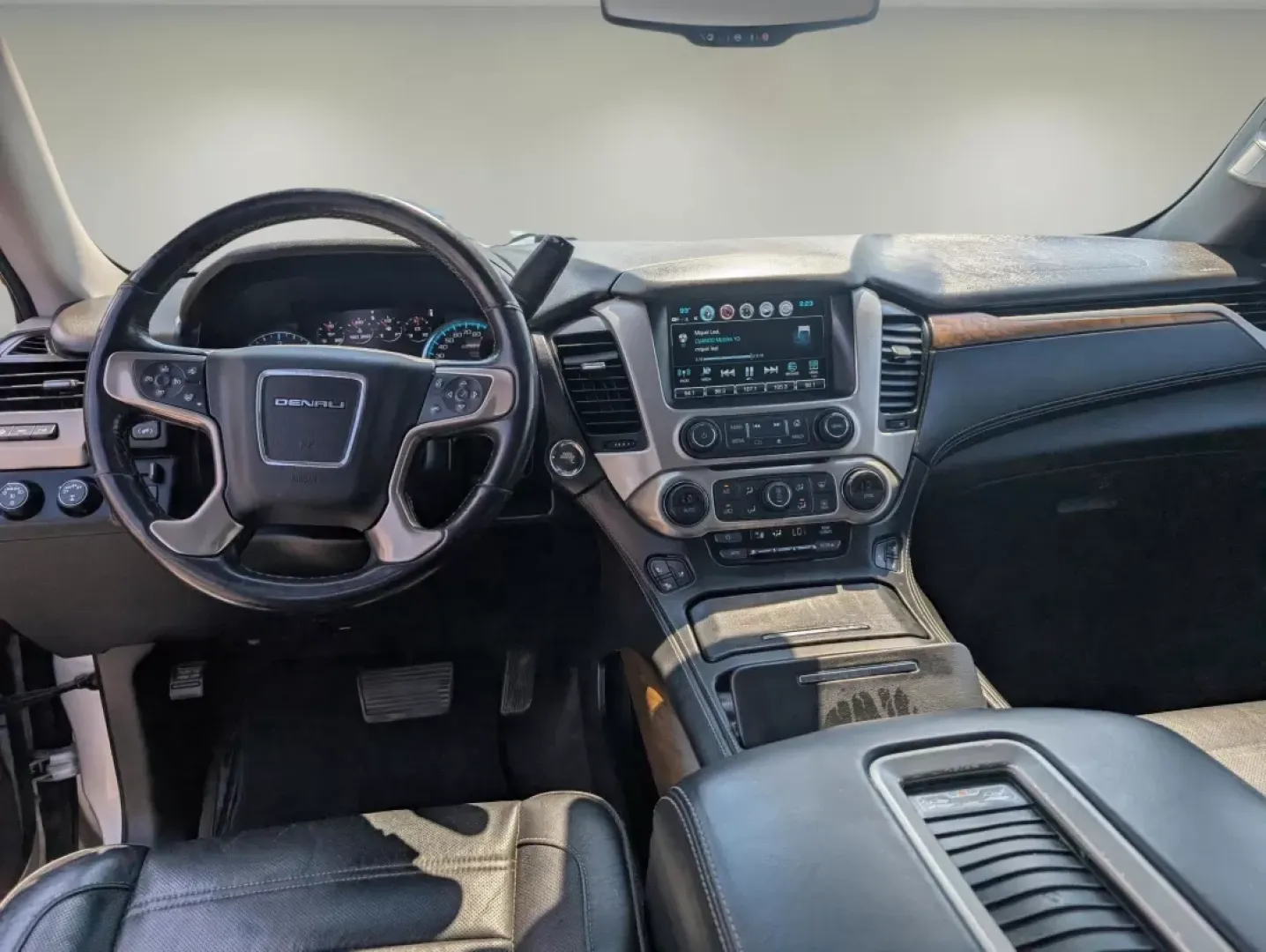 2019 /Jet Black GMC Yukon Denali (1GKS2CKJ8KR) with an Other engine, located at 5115 14th Ave., Columbus, GA, 31904, (706) 323-0345, 32.511494, -84.971046 - **Find Your Adventure with the 2019 GMC Yukon Denali at Gils Auto!**<br /> <br /> If you're seeking a vehicle that combines luxury, power, and versatility, look no further than our stunning 2019 GMC Yukon Denali, available now at Gils Auto in Phenix City, AL. Perfect for families needing ample space - Photo#12