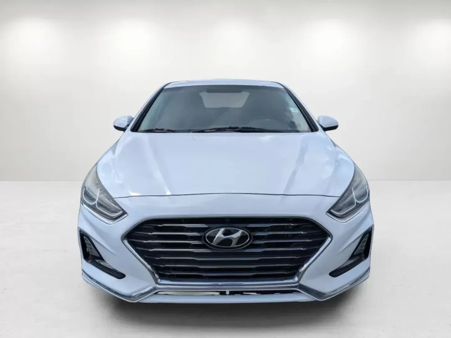 2019 /Black Hyundai Sonata SE (5NPE24AF9KH) with an Other engine, located at 5115 14th Ave., Columbus, GA, 31904, (706) 323-0345, 32.511494, -84.971046 - ### Discover the Perfect Sedan for Your Lifestyle at Gils Auto - Columbus!<br /> <br /> Are you on the hunt for a reliable, stylish sedan that seamlessly fits into your busy lifestyle? Look no further than this stunning **2019 Hyundai Sonata SE**, now available at **Gils Auto**, located at **5115 14 - Photo#1