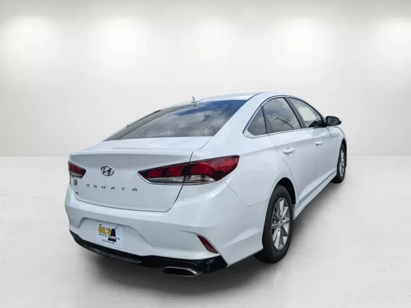 2019 /Black Hyundai Sonata SE (5NPE24AF9KH) with an Other engine, located at 5115 14th Ave., Columbus, GA, 31904, (706) 323-0345, 32.511494, -84.971046 - ### Discover the Perfect Sedan for Your Lifestyle at Gils Auto - Columbus!<br /> <br /> Are you on the hunt for a reliable, stylish sedan that seamlessly fits into your busy lifestyle? Look no further than this stunning **2019 Hyundai Sonata SE**, now available at **Gils Auto**, located at **5115 14 - Photo#4