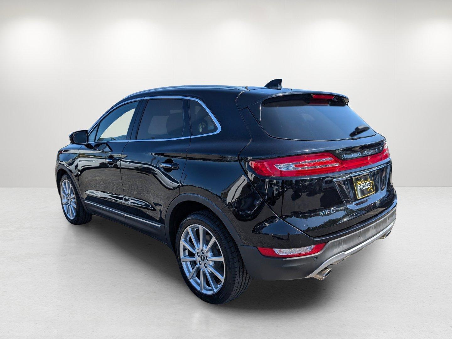 2019 Lincoln MKC Reserve (5LMCJ3C97KU) with an Intercooled Turbo Premium Unleaded I-4 2.0 L/122 engine, 6-Speed Automatic w/OD transmission, located at 804 22nd Ave, Phenix City, AL, 36870, (334) 297-1860, 32.484749, -85.024475 - 2019 Lincoln MKC Reserve - Photo#7
