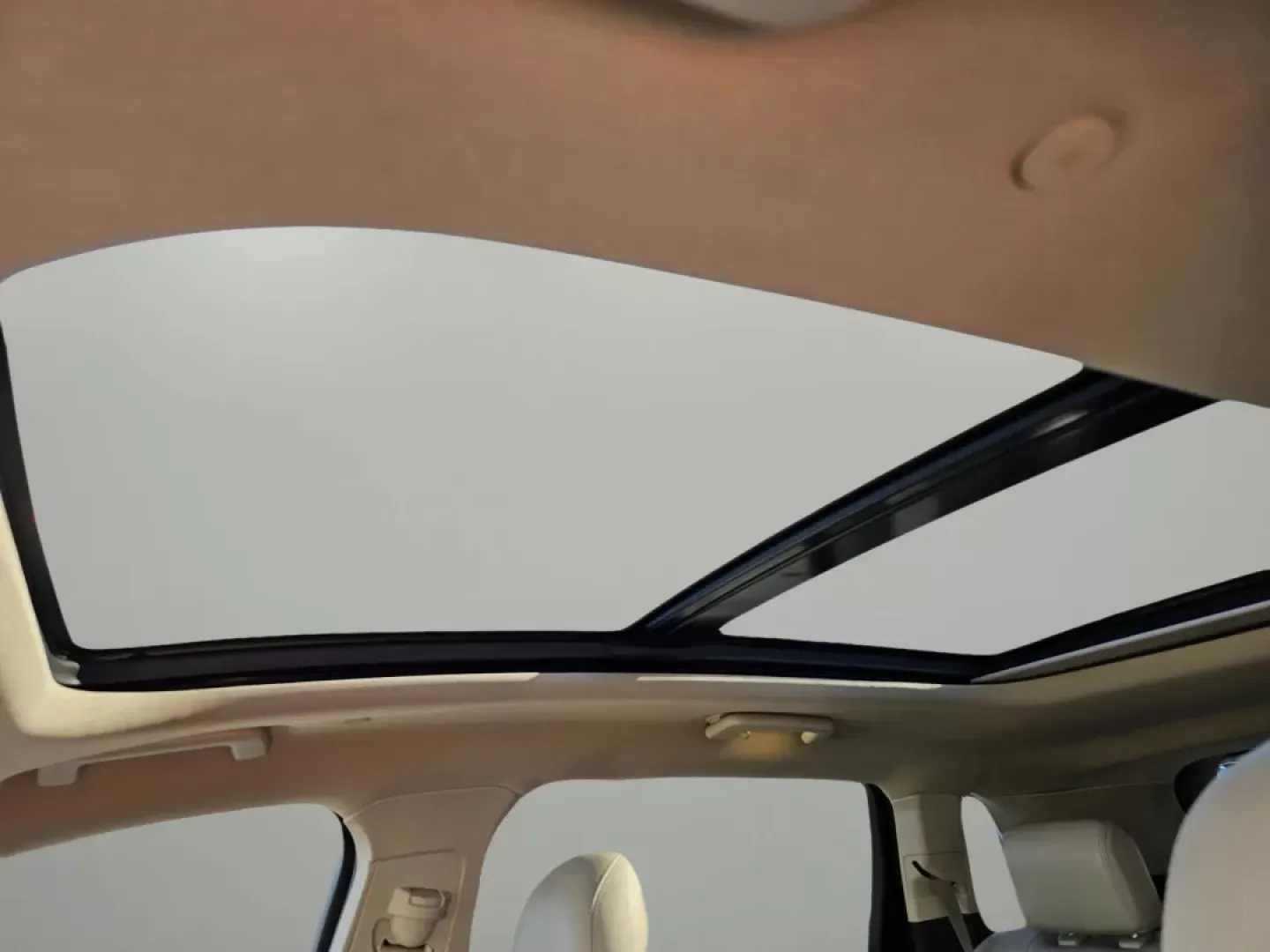 2019 Lincoln Nautilus Reserve (2LMPJ6LP3KB) with an Other engine, located at 5115 14th Ave., Columbus, GA, 31904, (706) 323-0345, 32.511494, -84.971046 - **Elevate Your Lifestyle with the 2019 Lincoln Nautilus Reserve at Gils Auto!**<br /> <br /> Are you ready to embrace a new level of luxury and comfort while navigating life's adventures? Look no further than the stunning 2019 Lincoln Nautilus Reserve, now available at Gils Auto in Phenix City, AL. - Photo#10