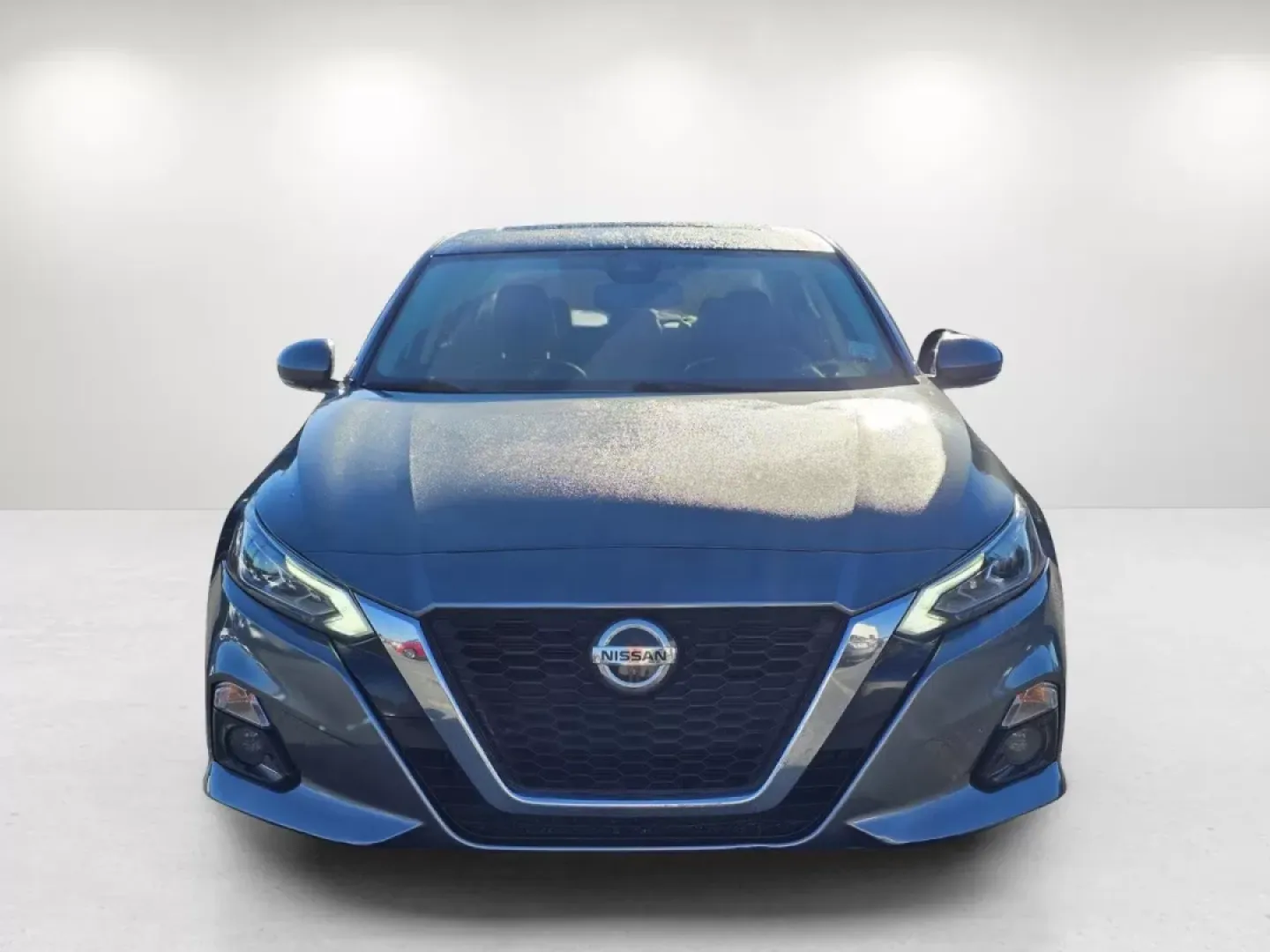 2019 /Charcoal Nissan Altima 2.5 SL (1N4BL4EV9KC) with an Other engine, located at 7000 Northlake Connector, Columbus, GA, 31904, (706) 987-8085, 32.524975, -84.978134 - **Experience the Perfect Blend of Comfort and Technology with the 2019 Nissan Altima 2.5 SL!** <br /> <br /> Are you on the lookout for a reliable sedan that seamlessly fits into your active lifestyle? Whether you're commuting to work in Phenix City, AL, or taking long weekend drives to explore the - Photo#1