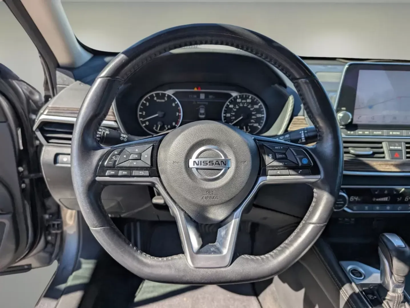 2019 /Charcoal Nissan Altima 2.5 SL (1N4BL4EV3KC) with an Other engine, located at 3959 U.S. 80 W, Phenix City, AL, 36870, (334) 297-4885, 32.469296, -85.135185 - **Discover Freedom with the 2019 Nissan Altima Your Ideal Commuter Companion!**<br /> <br /> Are you tired of the daily grind of long commutes? The 2019 Nissan Altima might just be the perfect solution for you. This spacious, fuel-efficient sedan is designed to make your drives comfortable and enjo - Photo#15