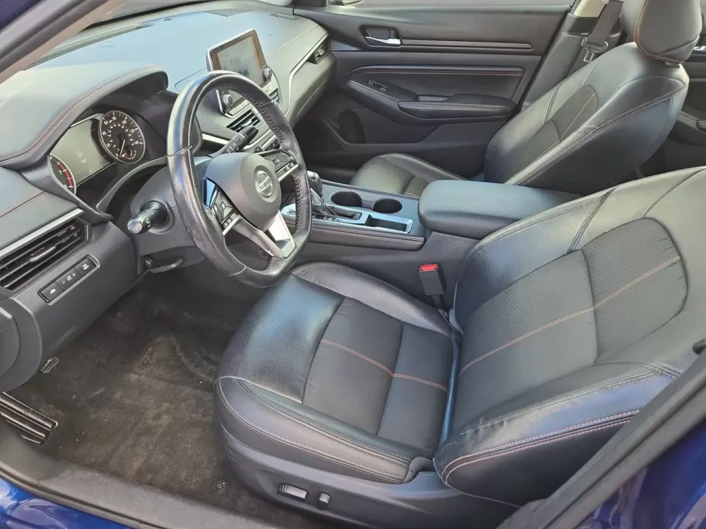 2019 /Sport Nissan Altima 2.5 SR (1N4BL4CV6KC) with an Other engine, located at 521 Old Farm Lane Rd, Prattville, AL, 36066, (334) 325-1505, 32.482460, -86.416367 - Elevate your daily commute or family outings with the 2019 Nissan Altima 2.5 SR, a sedan designed for those who appreciate style, performance, and comfort. This sleek vehicle is perfect for budget-conscious buyers looking to balance reliability and modern features without breaking the bank. With its - Photo#12