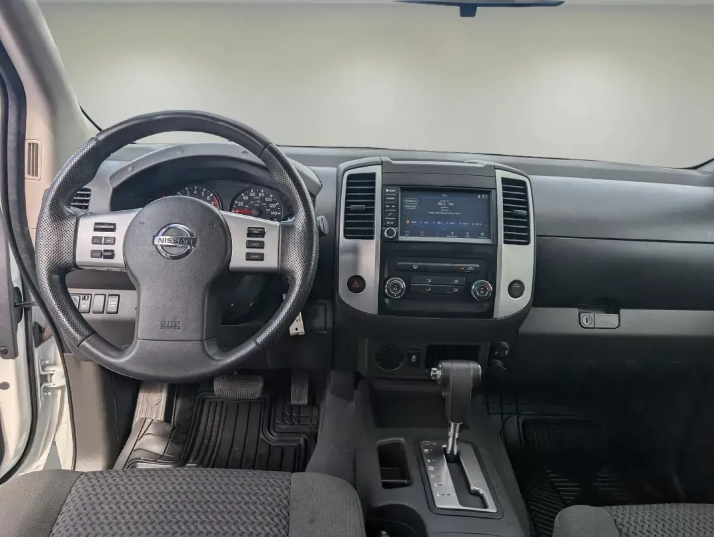 2019 /Graphite Nissan Frontier SV (1N6AD0CU3KN) with an Regular Unleaded V-6 4.0 L/241 engine, 5-Speed Automatic w/OD transmission, located at 1430 Gateway Drive, Opelika, AL, 36801, (334) 239-0944, 32.637871, -85.409790 - **Unleash Your Adventures with the 2019 Nissan Frontier SV at Gils Auto - Opelika!**<br /> <br /> Are you ready to elevate your weekend getaways or tackle your daily commute with unmatched reliability? Look no further! The 2019 Nissan Frontier SV, available at Gils Auto - Opelika, is the perfect ble - Photo#11