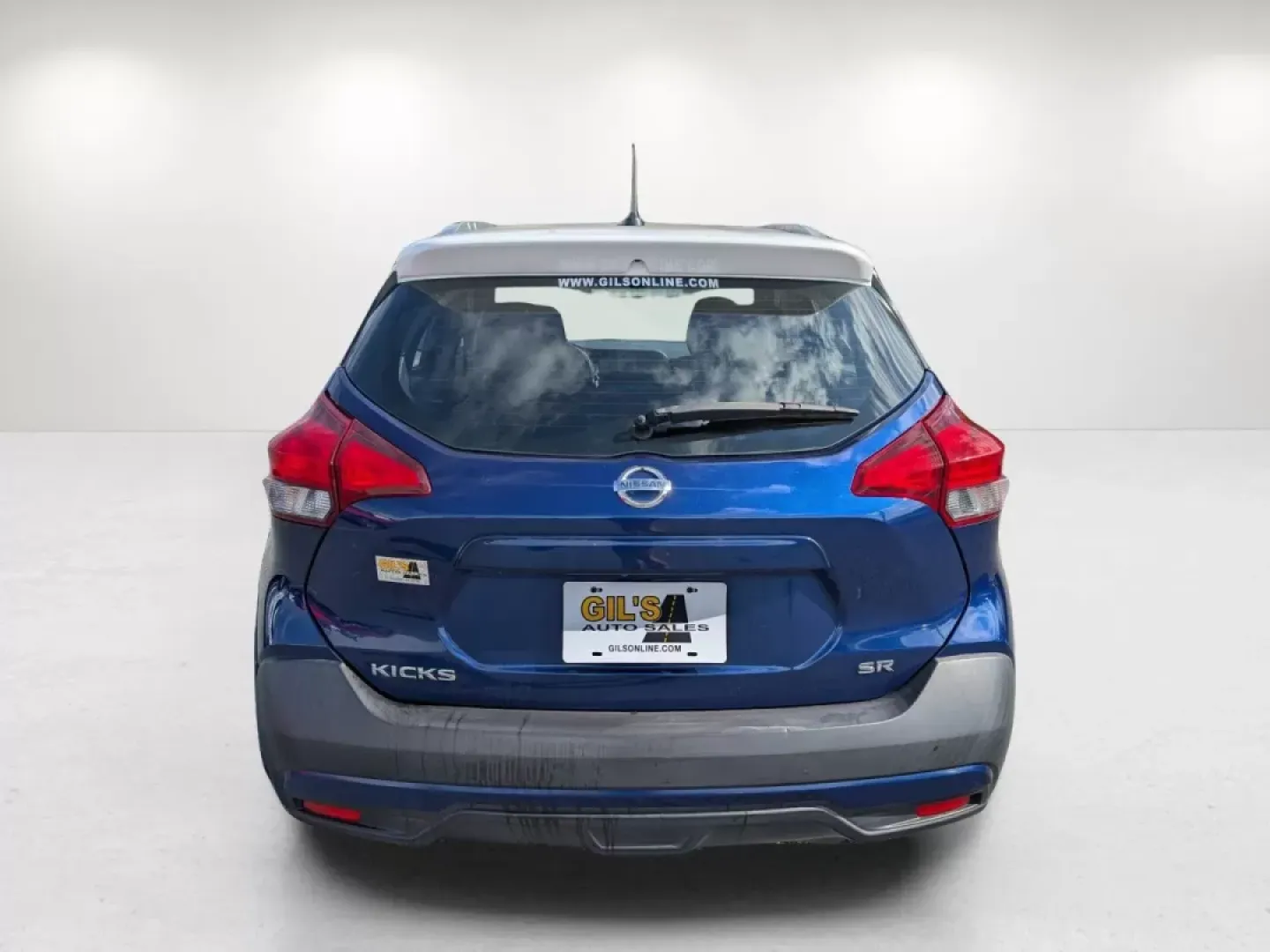 2019 /Charcoal Nissan Kicks SR (3N1CP5CU1KL) with an Other engine, located at 1430 Gateway Drive, Opelika, AL, 36801, (334) 239-0944, 32.637871, -85.409790 - Looking for a compact SUV that fits your active lifestyle and offers a blend of style and functionality? Look no further than the 2019 Nissan Kicks SR, now available at Gils Auto, your trusted Buy Here Pay Here dealership located at 521 Old Farm Lane Rd, Prattville, AL 36066. With a spacious interio - Photo#5