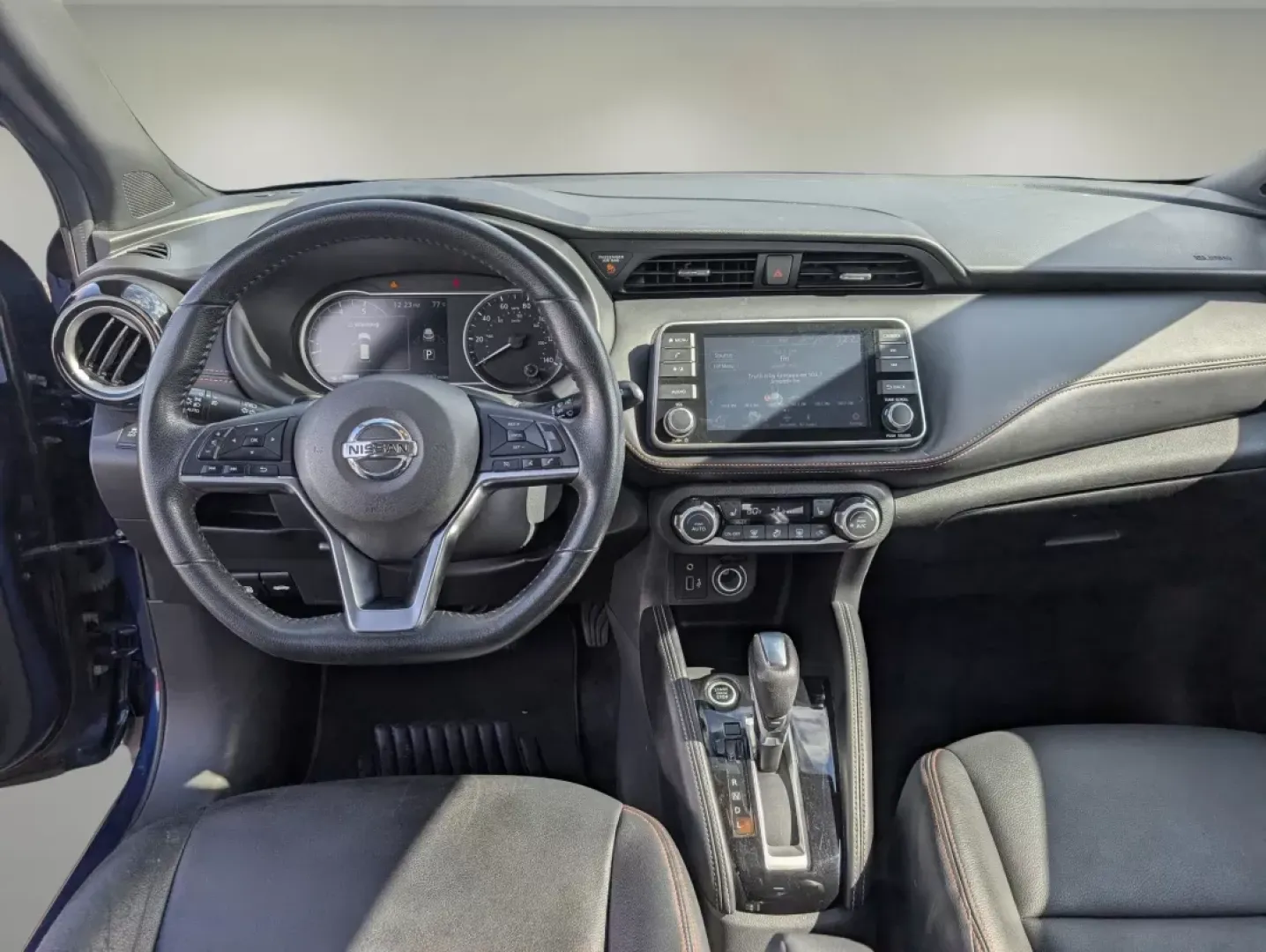 2019 /Charcoal Nissan Kicks SR (3N1CP5CU1KL) with an Other engine, located at 1430 Gateway Drive, Opelika, AL, 36801, (334) 239-0944, 32.637871, -85.409790 - Looking for a compact SUV that fits your active lifestyle and offers a blend of style and functionality? Look no further than the 2019 Nissan Kicks SR, now available at Gils Auto, your trusted Buy Here Pay Here dealership located at 521 Old Farm Lane Rd, Prattville, AL 36066. With a spacious interio - Photo#11