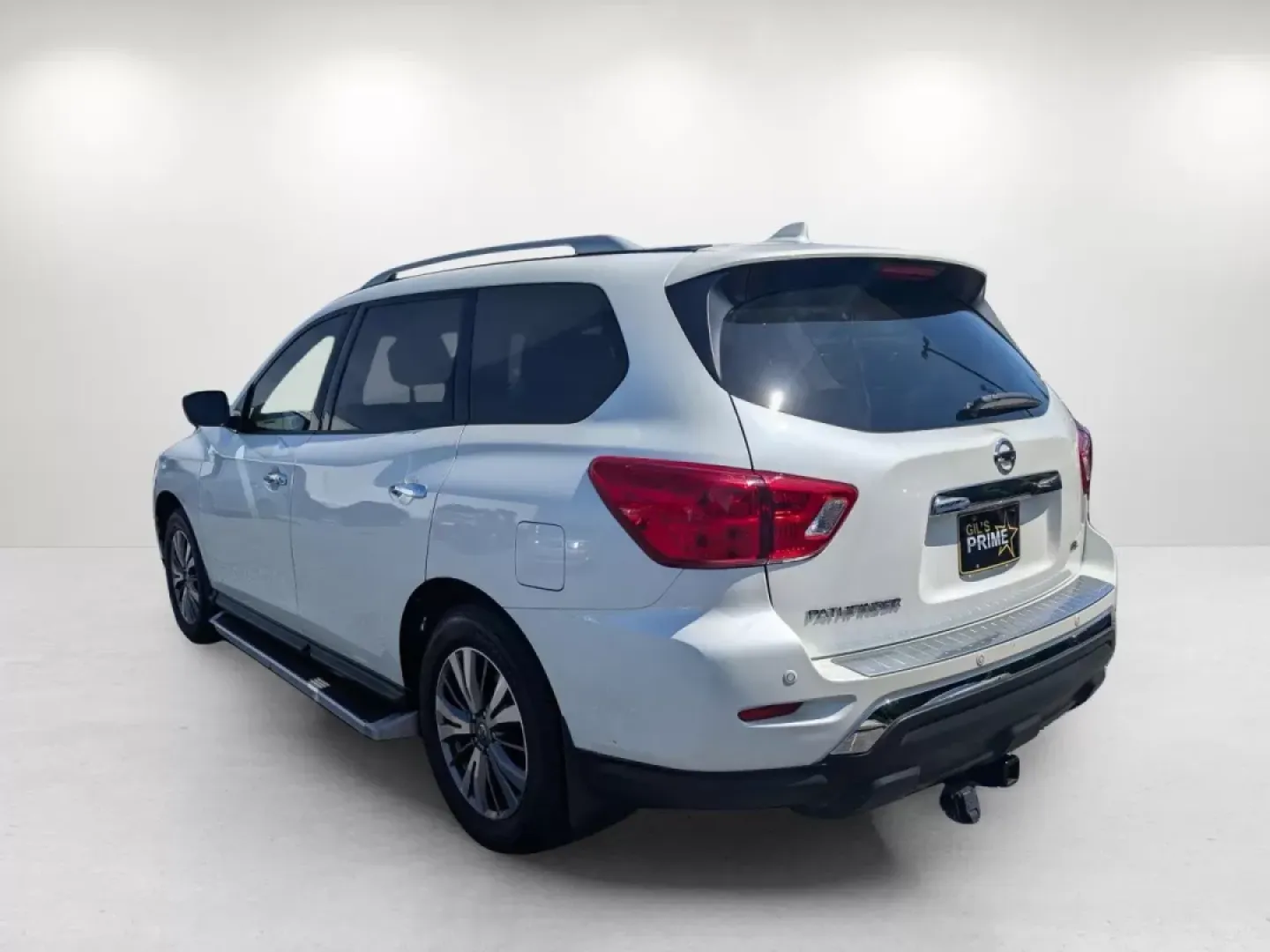 2019 /Almond Nissan Pathfinder SL (5N1DR2MN1KC) with an Other engine, located at 7000 Northlake Connector, Columbus, GA, 31904, (706) 987-8085, 32.524975, -84.978134 - **Discover Your Next Adventure with the 2019 Nissan Pathfinder SL at Gils Auto in Phenix City, AL!**<br /> <br /> Are you ready to elevate your family's travel experience? The 2019 Nissan Pathfinder SL is the perfect companion for family road trips, weekend adventures, or daily commutes. With spacio - Photo#6