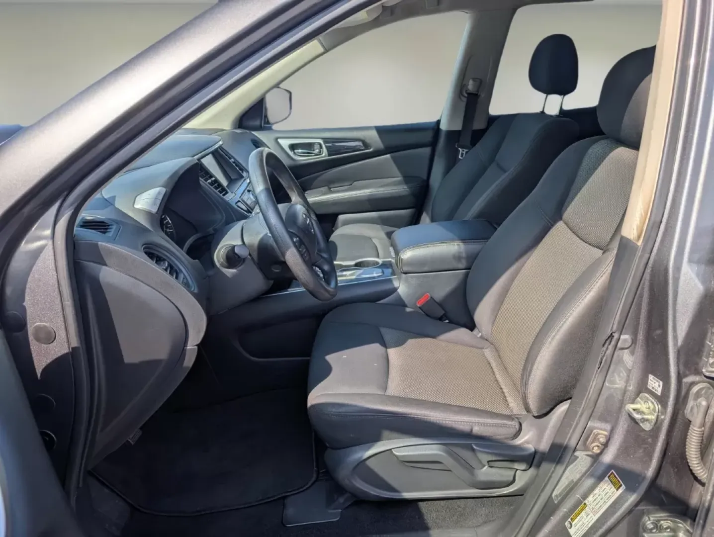 2019 /Charcoal Nissan Pathfinder S (5N1DR2MN5KC) with an Other engine, located at 521 Old Farm Lane Rd, Prattville, AL, 36066, (334) 325-1505, 32.482460, -86.416367 - ### Discover the Perfect Family SUV: 2019 Nissan Pathfinder at Gils Auto - Your Trusted Buy Here Pay Here Dealer!<br /> <br /> Are you searching for the ideal family vehicle that combines comfort, versatility, and style? Look no further than this stunning 2019 Nissan Pathfinder, available now at Gil - Photo#9