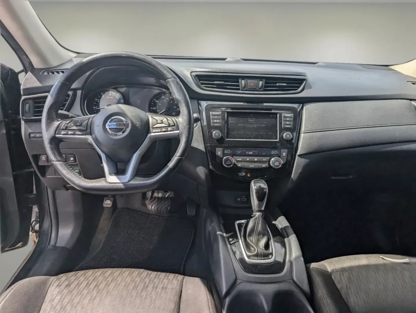 2019 /Charcoal Nissan Rogue SV (KNMAT2MT2KP) with an Other engine, located at 3959 U.S. 80 W, Phenix City, AL, 36870, (334) 297-4885, 32.469296, -85.135185 - Are you ready to elevate your daily commute or embark on your next weekend adventure? Look no further than this stunning 2019 Nissan Rogue SV, available now at Gils Auto in Phenix City, AL! With its versatile design and impressive features, this SUV is perfect for growing families, budget-conscious - Photo#12