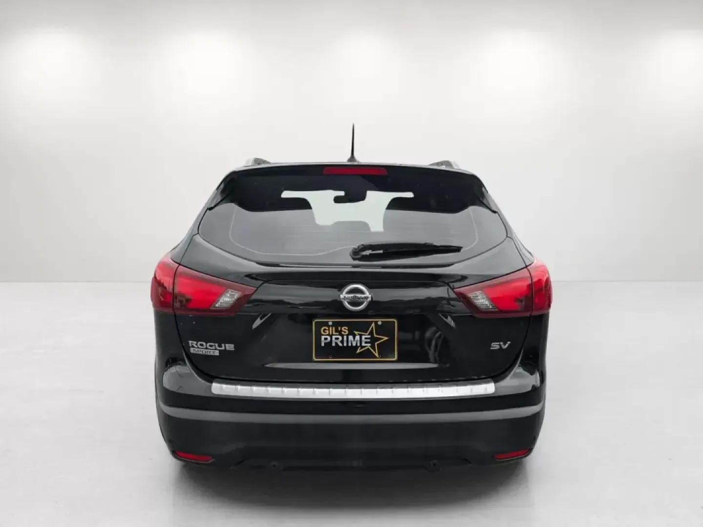 2019 /Charcoal Nissan Rogue SV (JN1BJ1CP0KW) with an Other engine, located at 5115 14th Ave., Columbus, GA, 31904, (706) 323-0345, 32.511494, -84.971046 - Are you in the market for a vehicle that seamlessly blends comfort, style, and functionality? Look no further than this 2019 Nissan Rogue SV, available now at Gils Auto in Phenix City, AL. This sporty SUV is not only a perfect companion for growing families, but it's also an ideal choice for those w - Photo#5