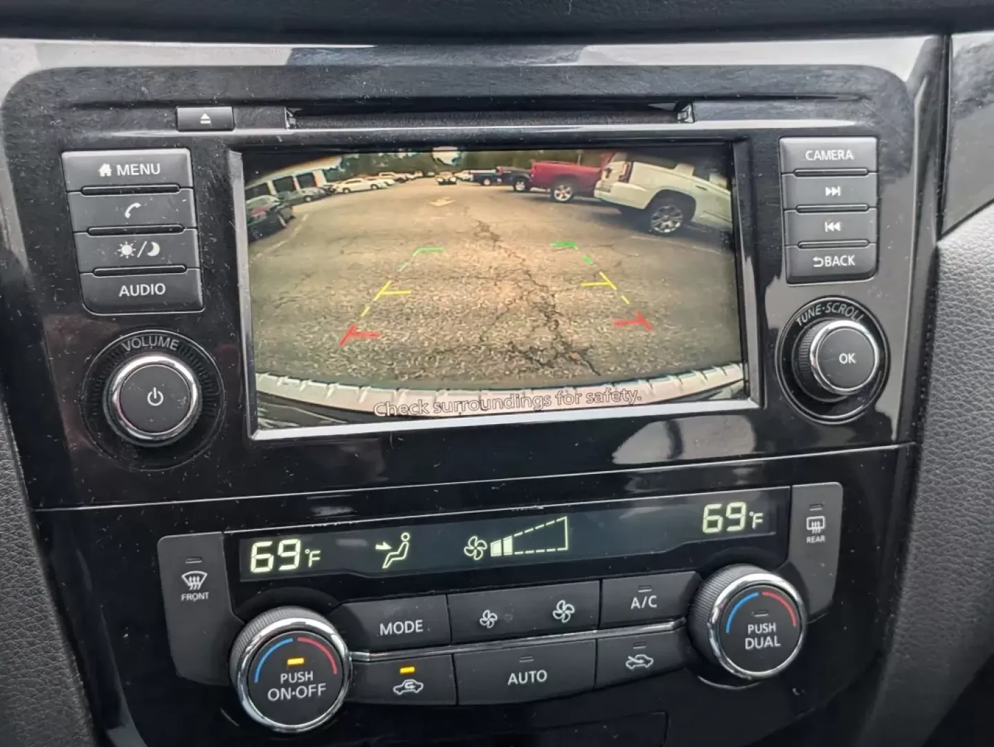 2019 /Charcoal Nissan Rogue SV (JN1BJ1CP0KW) with an Other engine, located at 5115 14th Ave., Columbus, GA, 31904, (706) 323-0345, 32.511494, -84.971046 - Are you in the market for a vehicle that seamlessly blends comfort, style, and functionality? Look no further than this 2019 Nissan Rogue SV, available now at Gils Auto in Phenix City, AL. This sporty SUV is not only a perfect companion for growing families, but it's also an ideal choice for those w - Photo#15