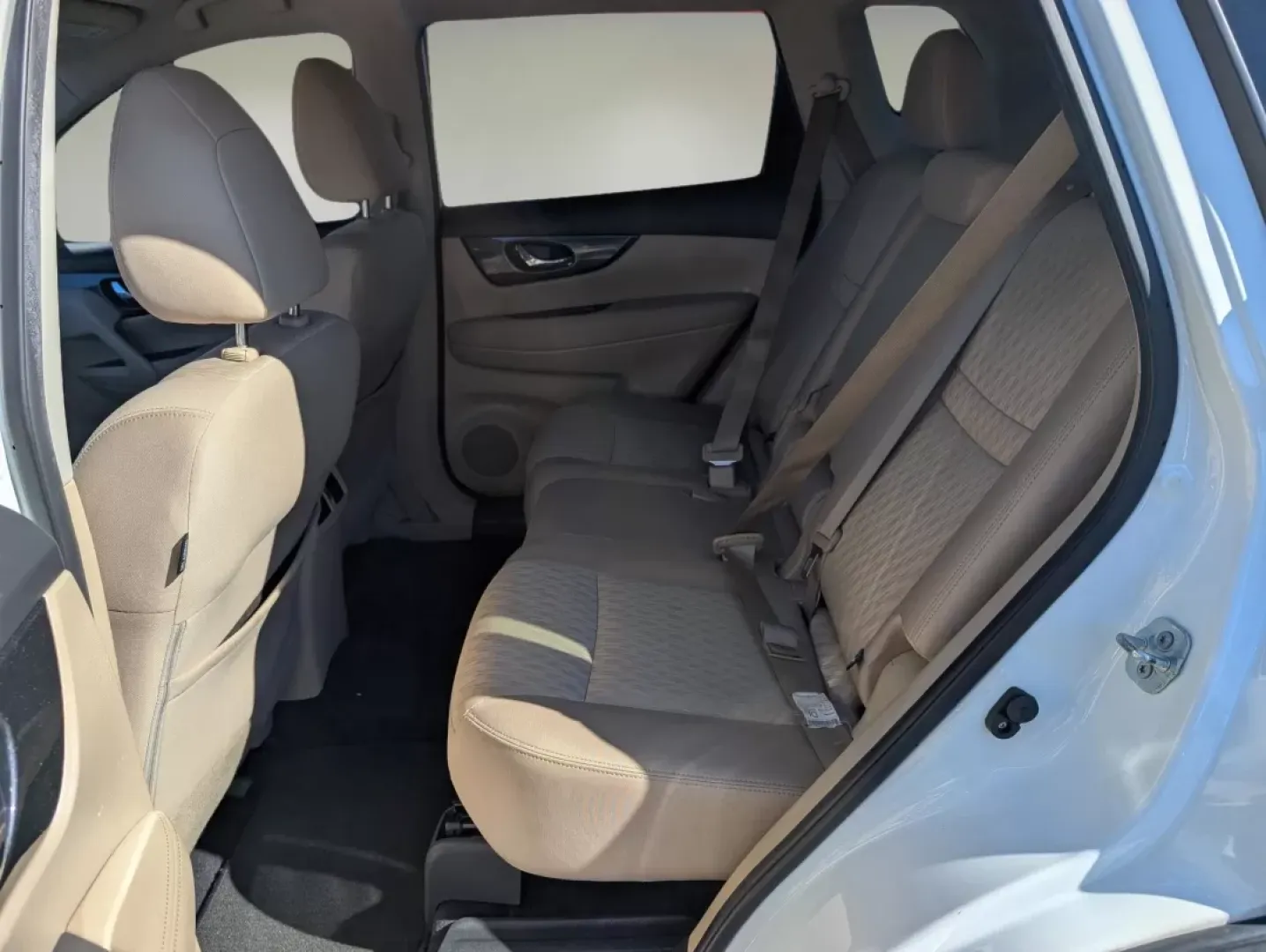 2019 /Almond Nissan Rogue SV (KNMAT2MT6KP) with an Other engine, located at 3959 U.S. 80 W, Phenix City, AL, 36870, (334) 297-4885, 32.469296, -85.135185 - Elevate your driving experience with the 2019 Nissan Rogue SV, a versatile SUV designed for those who crave adventure and practicality. Whether you're navigating the daily hustle in Phenix City, AL, or embarking on weekend getaways to explore nearby attractions like the Lakewood Park or the stunning - Photo#11