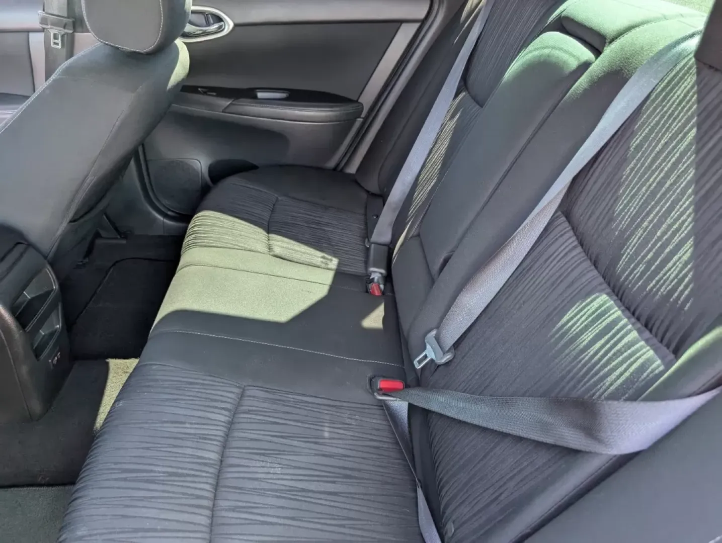 2019 /Charcoal Nissan Sentra SV (3N1AB7AP9KL) with an Other engine, located at 3959 U.S. 80 W, Phenix City, AL, 36870, (334) 297-4885, 32.469296, -85.135185 - Discover the perfect blend of style, comfort, and reliability with the 2019 Nissan Sentra SV, available at Gils Auto in Phenix City, AL. This sedan is the ideal choice for budget-conscious buyers who prioritize efficiency without compromising on features. Whether you're commuting to work, running er - Photo#11