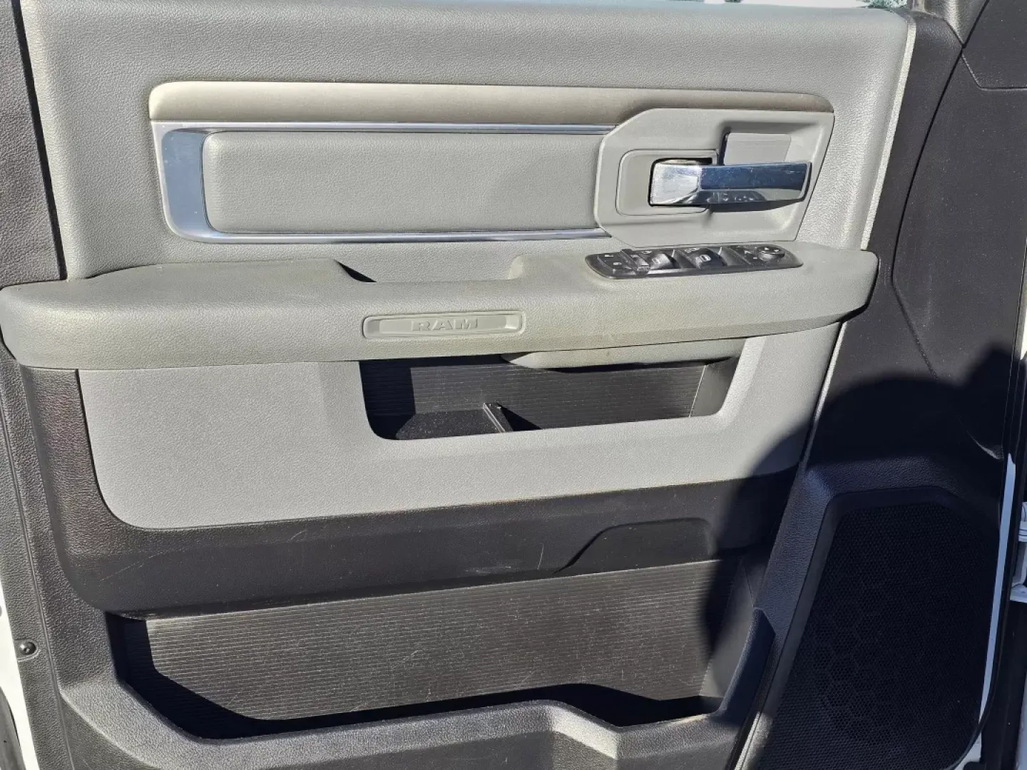 2019 /Diesel Gray/Black Ram 1500 Big Horn (1C6RR6TT9KS) with an Other engine, located at 804 22nd Ave, Phenix City, AL, 36870, (334) 297-1860, 32.484749, -85.024475 - ### 2019 Ram 1500 Big Horn Your Next Adventure Awaits!<br /> <br /> Elevate your lifestyle with the perfect blend of power, comfort, and modern features in this stunning 2019 Ram 1500 Big Horn. Whether you're hauling gear for weekend adventures, commuting to work, or managing family outings, this v - Photo#8