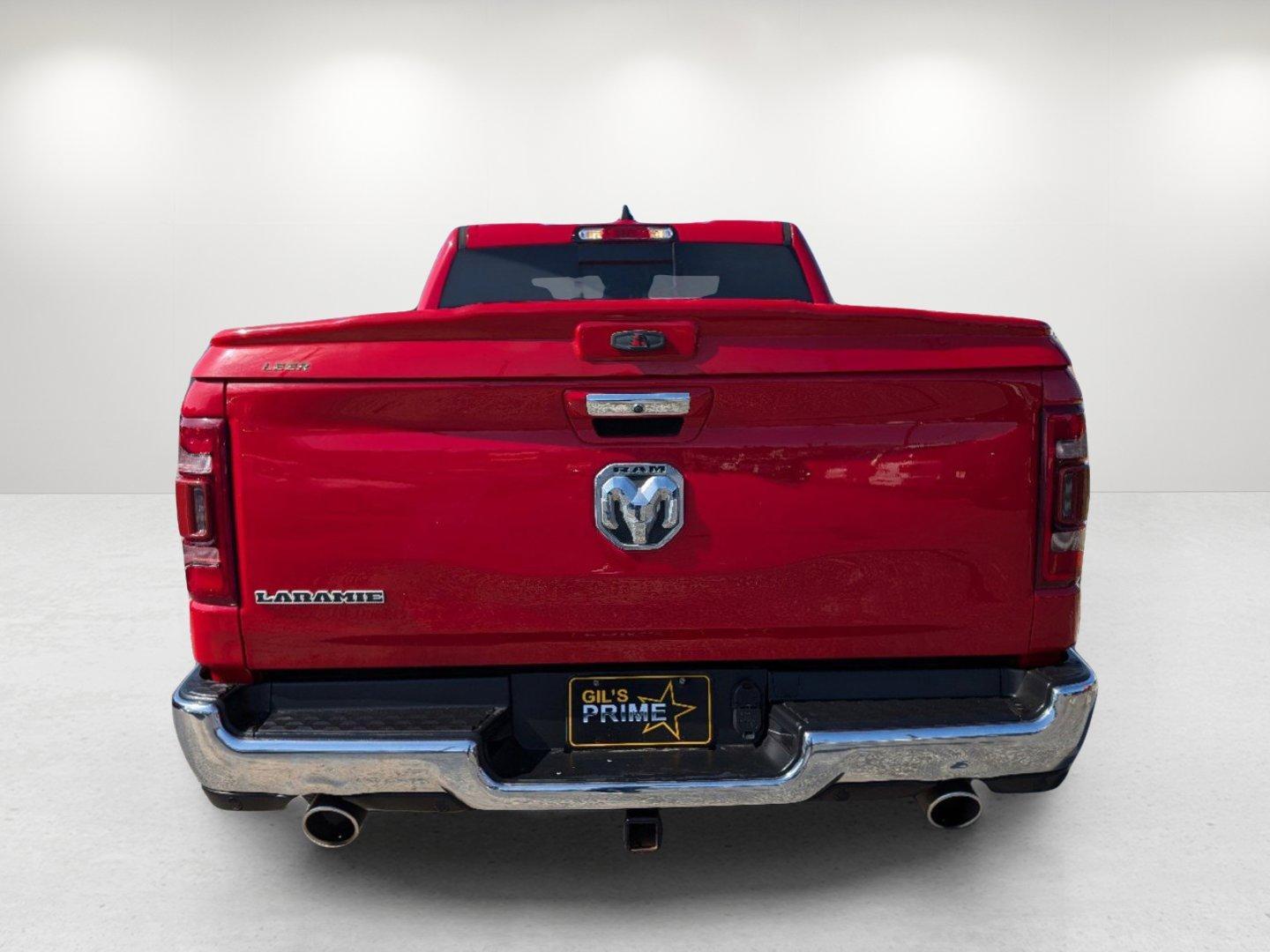 2019 /Black Ram 1500 Laramie (1C6RREDT3KN) with an Regular Unleaded V-8 5.7 L/345 engine, 8-Speed Automatic w/OD transmission, located at 804 22nd Ave, Phenix City, AL, 36870, (334) 297-1860, 32.484749, -85.024475 - 2019 Ram 1500 Laramie - Photo#5