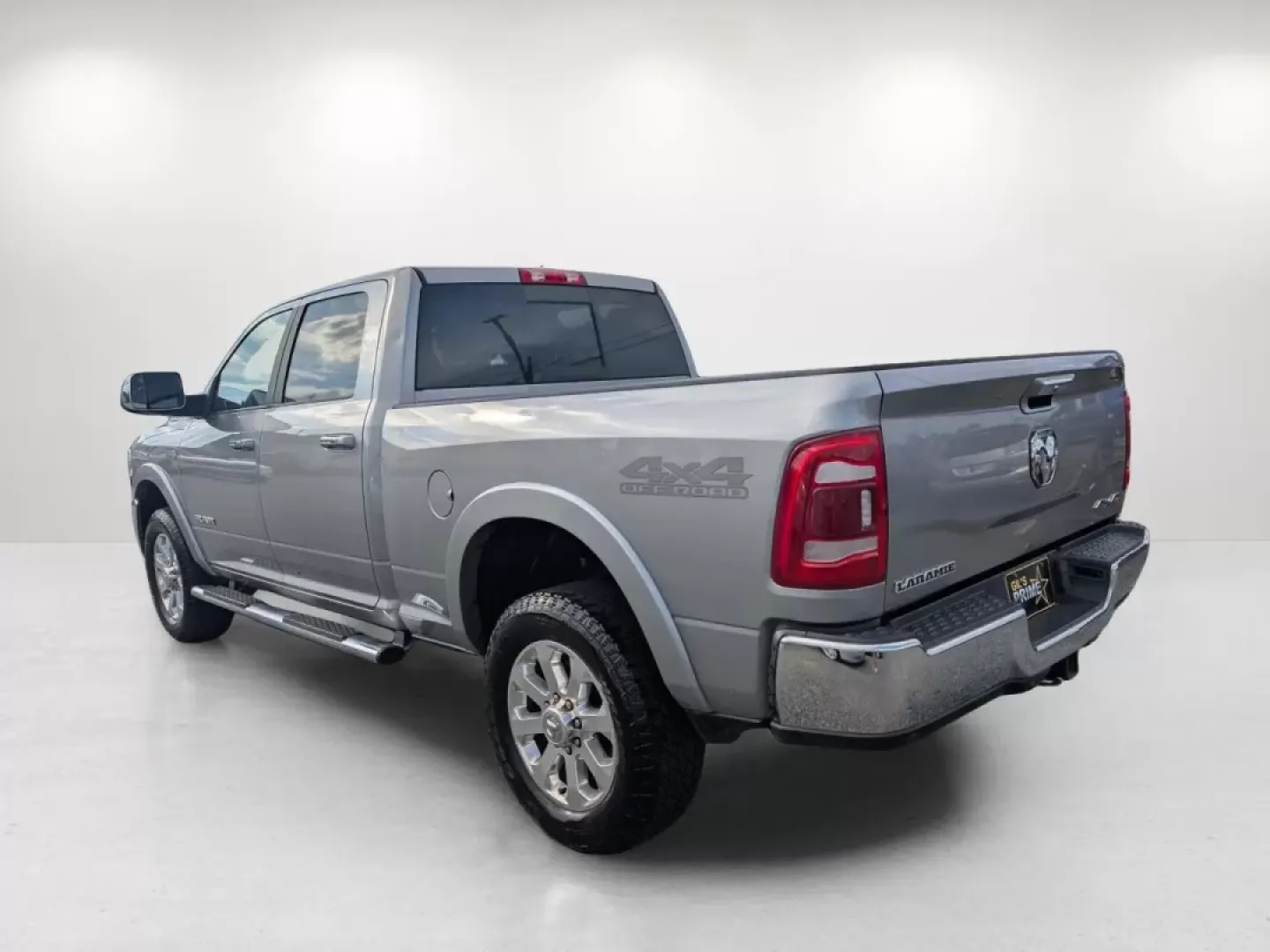 2019 /Black Ram 2500 Laramie (3C6UR5FJ2KG) with an Other engine, located at 1430 Gateway Drive, Opelika, AL, 36801, (334) 239-0944, 32.637871, -85.409790 - **Unleash Your Adventures with the 2019 Ram 2500 Laramie Crew Cab Pickup!**<br /> <br /> Are you ready to elevate your weekend adventures or tackle your daily commutes with confidence? The 2019 Ram 2500 Laramie Crew Cab Pickup is the perfect blend of power, comfort, and technology, making it an idea - Photo#6