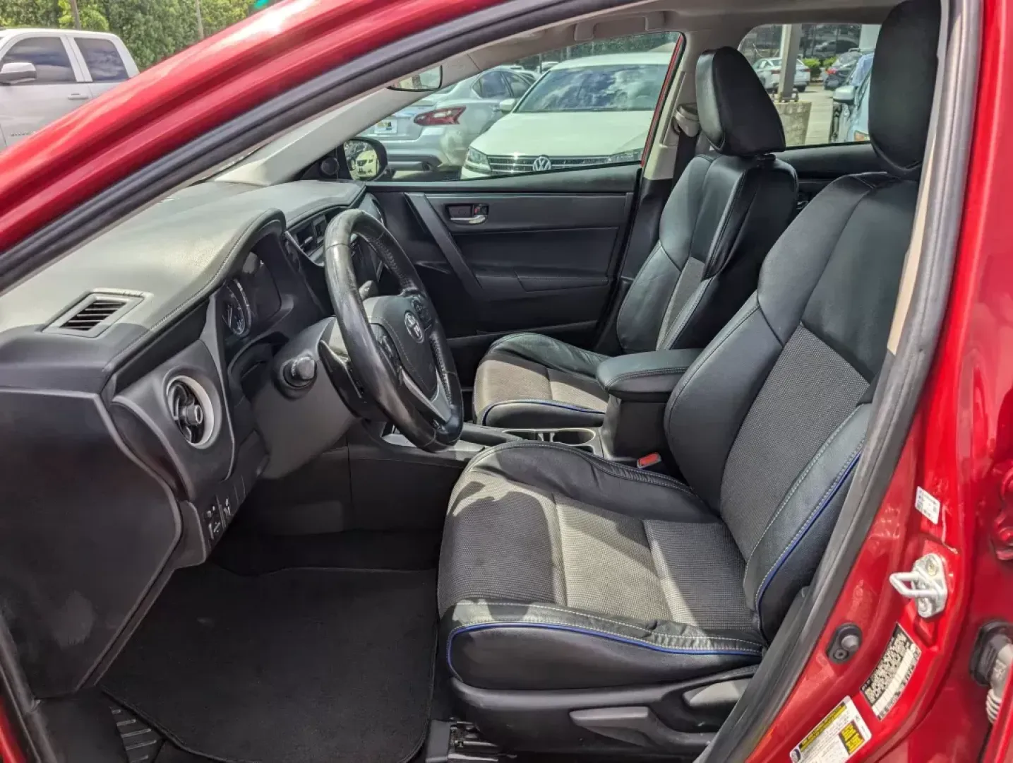 2019 Toyota Corolla SE (5YFBURHEXKP) with an Other engine, located at 3959 U.S. 80 W, Phenix City, AL, 36870, (334) 297-4885, 32.469296, -85.135185 - Discover the ideal companion for your daily adventures with the 2019 Toyota Corolla, available now at Gils Auto in Phenix City, AL. This sedan is perfect for budget-conscious buyers and those looking for reliable transportation that seamlessly fits into their active lifestyles. Whether you're commut - Photo#9