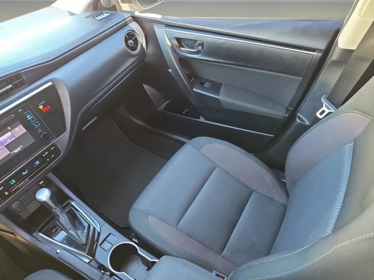 2019 Toyota Corolla LE (2T1BURHE8KC) with an Other engine, located at 7000 Northlake Connector, Columbus, GA, 31904, (706) 987-8085, 32.524975, -84.978134 - **Discover Your Next Adventure with the 2019 Toyota Corolla at Gils Auto!**<br /> <br /> Are you ready to elevate your daily commute or embark on weekend adventures with a reliable and stylish vehicle? Look no further than this stunning 2019 Toyota Corolla, available now at Gils Auto in Phenix City, - Photo#14