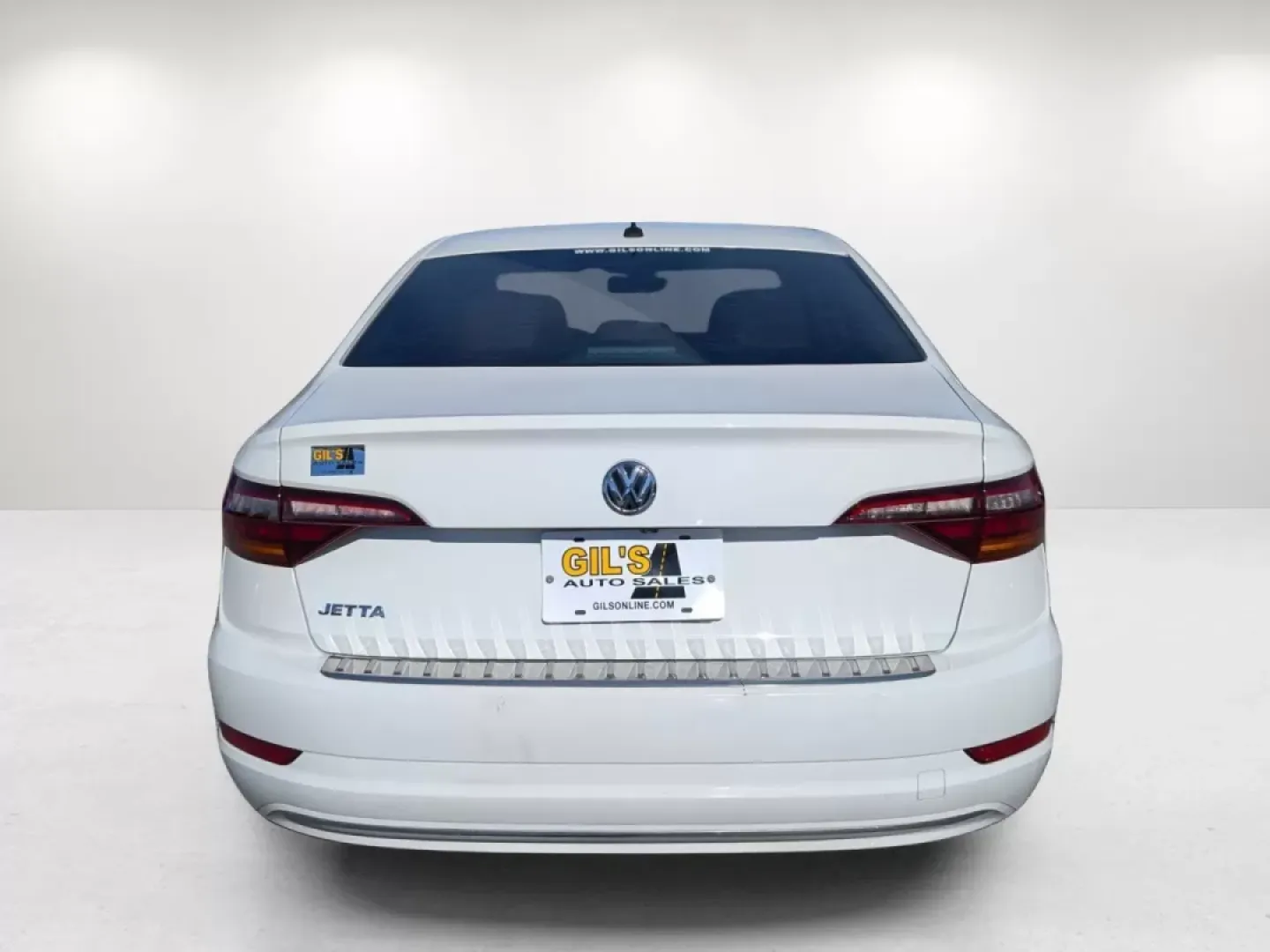 2019 Volkswagen Jetta R-Line (3VWC57BU5KM) with an Other engine, located at 3959 U.S. 80 W, Phenix City, AL, 36870, (334) 297-4885, 32.469296, -85.135185 - **Discover Adventure with the 2019 Volkswagen Jetta at Gils Auto in Phenix City, AL!**<br /> <br /> Are you ready to elevate your driving experience? Whether you're commuting to work, running errands, or embarking on weekend adventures, the 2019 Volkswagen Jetta is the perfect sedan to fit your life - Photo#6