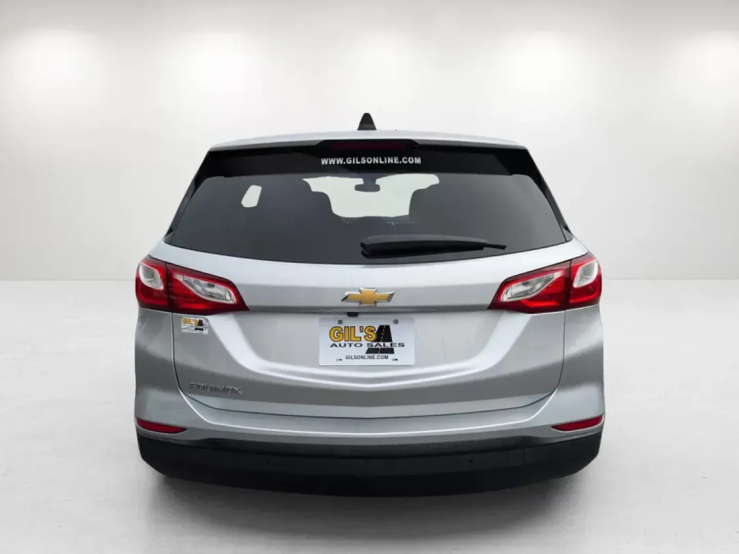 2020 /Medium Ash Gray Chevrolet Equinox LS (3GNAXFEV1LS) with an Turbocharged Gas I4 1.5L/92 engine, 6-Speed Automatic transmission, located at 5115 14th Ave., Columbus, GA, 31904, (706) 323-0345, 32.511494, -84.971046 - **2020 Chevrolet Equinox LS Your Perfect Family SUV Awaits at Gils Auto!**<br /> <br /> Are you ready to elevate your family adventures or daily commutes with a vehicle that blends comfort, style, and technology? Look no further than this 2020 Chevrolet Equinox LS, available now at Gils Auto in Col - Photo#5