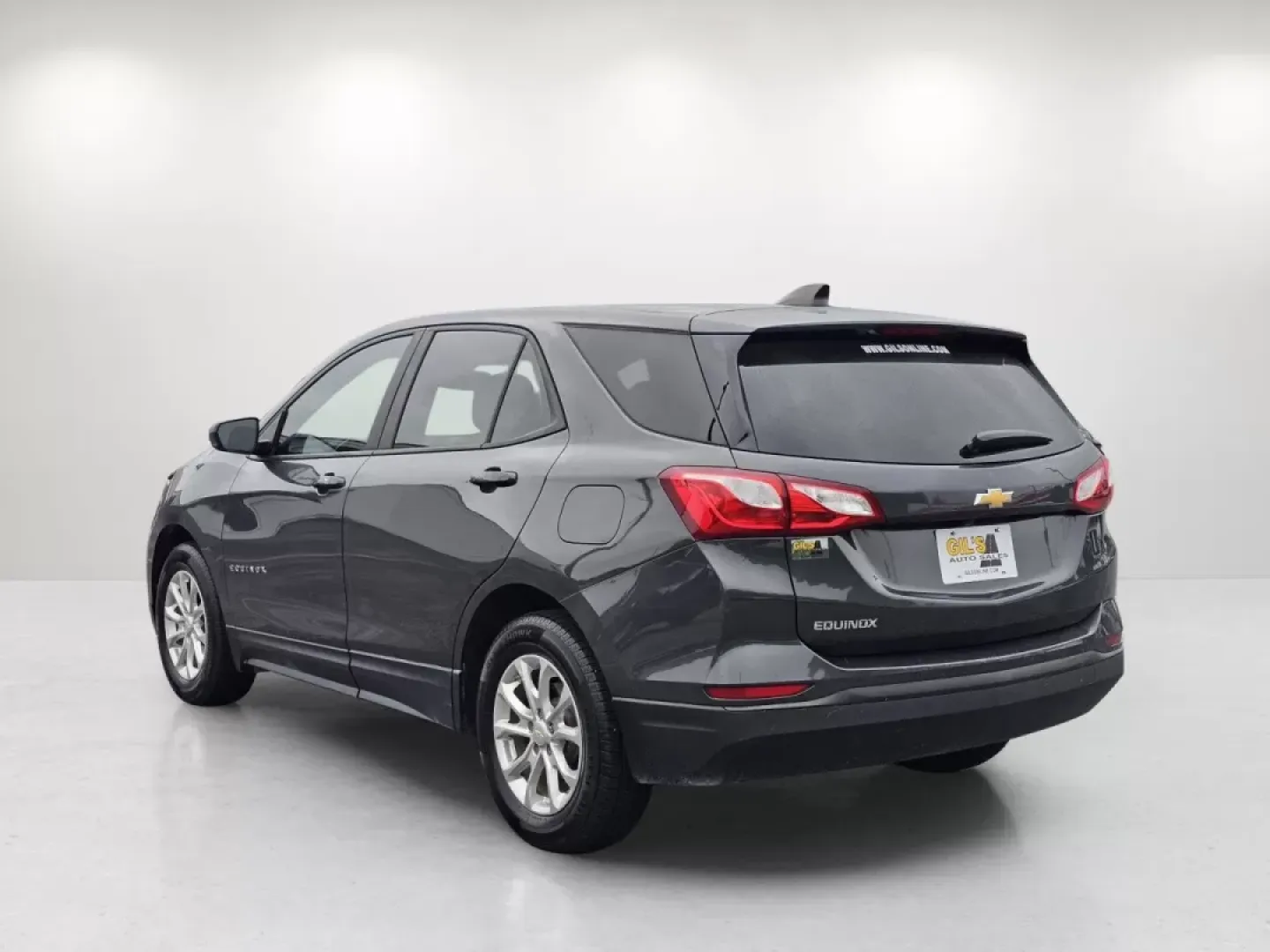 2020 /Medium Ash Gray Chevrolet Equinox LS (2GNAXHEV7L6) with an Other engine, located at 521 Old Farm Lane Rd, Prattville, AL, 36066, (334) 325-1505, 32.482460, -86.416367 - **Unleash Your Adventurous Spirit with the 2020 Chevrolet Equinox LS at Gils Auto**<br /> <br /> Are you ready to embark on a new journey? Whether you're navigating the bustling streets of Phenix City or exploring the beautiful nearby landscapes, the 2020 Chevrolet Equinox LS is your perfect compani - Photo#6
