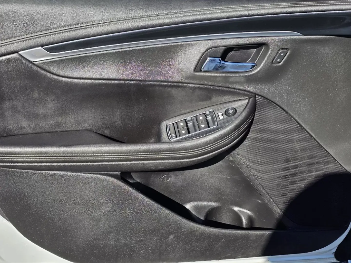 2020 /Jet Black Chevrolet Impala LT (2G11Z5S37L9) with an Other engine, located at 804 22nd Ave, Phenix City, AL, 36870, (334) 297-1860, 32.484749, -85.024475 - Are you looking for a reliable sedan that can elevate your daily commute while providing ample space and comfort for weekend adventures? Look no further than this stunning 2020 Chevrolet Impala LT, now available at Gils Auto in Phenix City, AL! With its sleek Summit White exterior and spacious Jet B - Photo#8