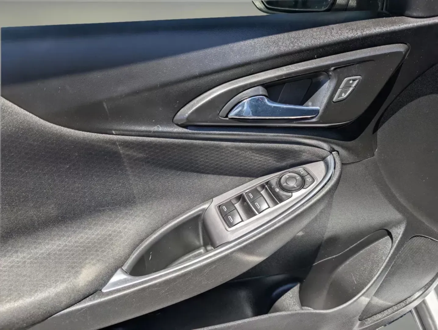 2020 /Jet Black Chevrolet Malibu LT (1G1ZD5ST5LF) with an Turbocharged Gas I4 1.5L/91 engine, 1-Speed Automatic transmission, located at 7000 Northlake Connector, Columbus, GA, 31904, (706) 987-8085, 32.524975, -84.978134 - 2020 Chevrolet Malibu LT - Photo#8