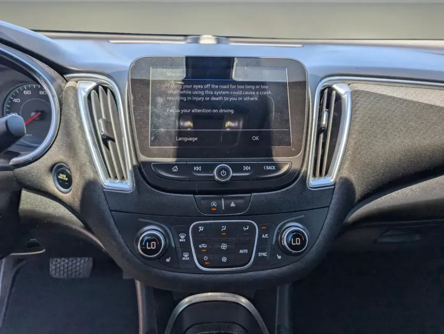 2020 /Jet Black Chevrolet Malibu LT (1G1ZD5ST5LF) with an Turbocharged Gas I4 1.5L/91 engine, 1-Speed Automatic transmission, located at 7000 Northlake Connector, Columbus, GA, 31904, (706) 987-8085, 32.524975, -84.978134 - 2020 Chevrolet Malibu LT - Photo#14