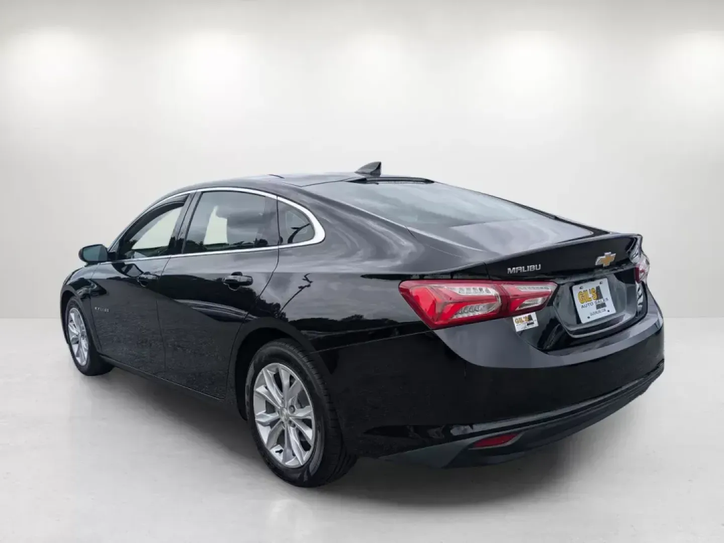 2020 /Jet Black Chevrolet Malibu LT (1G1ZD5ST5LF) with an Turbocharged Gas I4 1.5L/91 engine, 1-Speed Automatic transmission, located at 5115 14th Ave., Columbus, GA, 31904, (706) 323-0345, 32.511494, -84.971046 - **Discover Your Next Adventure with the 2020 Chevrolet Malibu at Gils Auto - Columbus, GA!**<br /> <br /> Are you ready to elevate your commuting experience or take the family on unforgettable weekend adventures? The 2020 Chevrolet Malibu LT is engineered for those who demand versatility and reliabi - Photo#6