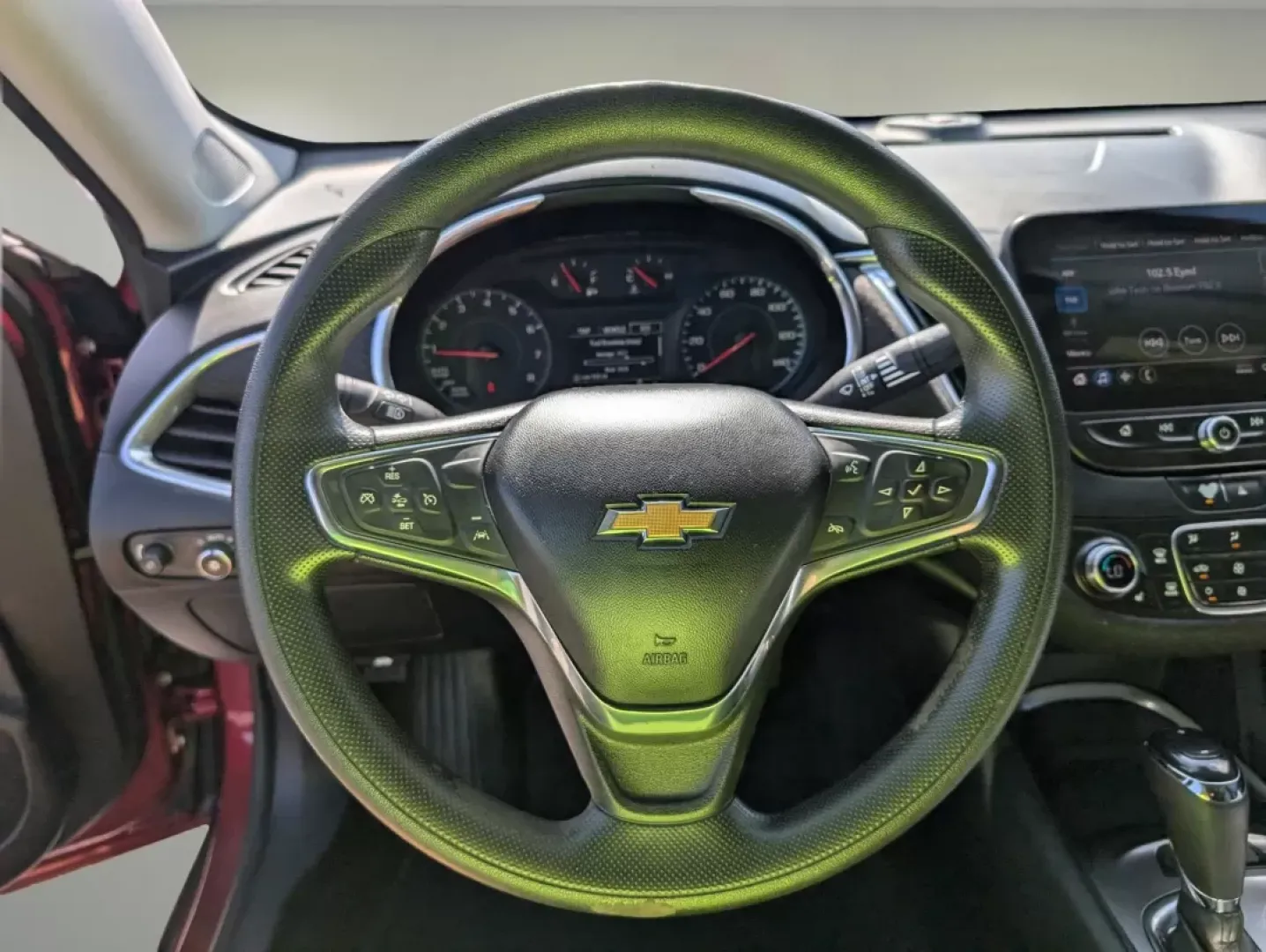 2020 /Jet Black Chevrolet Malibu LT (1G1ZD5ST4LF) with an Other engine, located at 1430 Gateway Drive, Opelika, AL, 36801, (334) 239-0944, 32.637871, -85.409790 - **Unleash Your Every Adventure with the 2020 Chevrolet Malibu LT!**<br /> <br /> Are you ready to elevate your daily commute or embark on unforgettable weekend adventures? The 2020 Chevrolet Malibu LT is the perfect companion for both your busy lifestyle and spontaneous road trips. With its striking - Photo#15