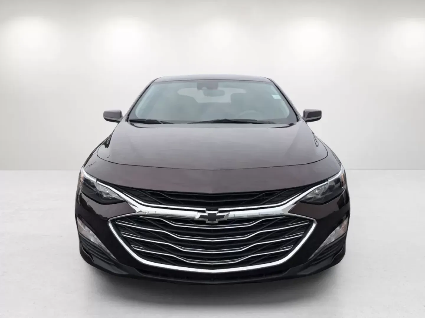 2020 /Jet Black Chevrolet Malibu LT (1G1ZD5ST7LF) with an Other engine, located at 7000 Northlake Connector, Columbus, GA, 31904, (706) 987-8085, 32.524975, -84.978134 - **Elevate Your Daily Drive with the 2020 Chevrolet Malibu LT** <br /> <br /> Are you searching for a versatile sedan that seamlessly blends comfort, technology, and safety? Look no further than this stunning 2020 Chevrolet Malibu LT, available now at Gils Auto in Phenix City, AL. This vehicle is pe - Photo#2