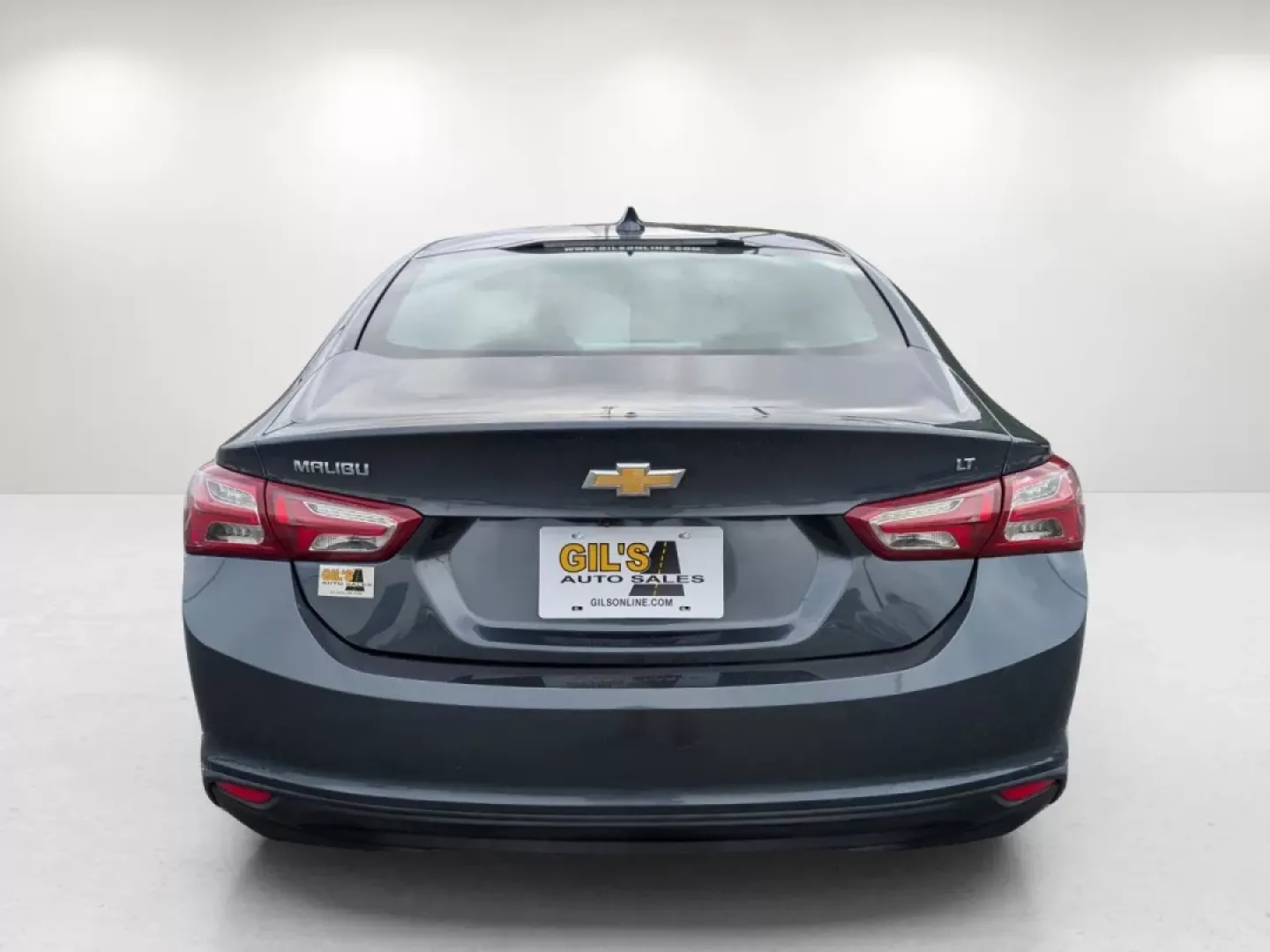 2020 /Jet Black Chevrolet Malibu LT (1G1ZD5ST0LF) with an Other engine, located at 3959 U.S. 80 W, Phenix City, AL, 36870, (334) 297-4885, 32.469296, -85.135185 - Experience the joy of driving with the 2020 Chevrolet Malibu LT, now available at Gils Auto in Phenix City, AL! This stylish sedan is perfect for those who appreciate comfort and efficiency, making it an ideal choice for families on the go, daily commuters, or anyone seeking a reliable vehicle for w - Photo#6