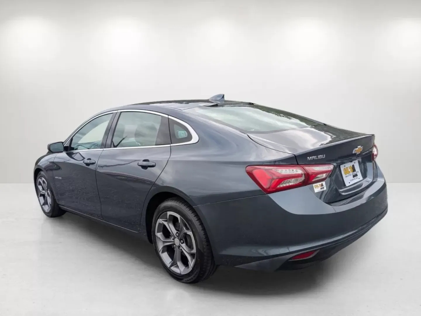 2020 /Jet Black Chevrolet Malibu LT (1G1ZD5ST0LF) with an Other engine, located at 3959 U.S. 80 W, Phenix City, AL, 36870, (334) 297-4885, 32.469296, -85.135185 - Experience the joy of driving with the 2020 Chevrolet Malibu LT, now available at Gils Auto in Phenix City, AL! This stylish sedan is perfect for those who appreciate comfort and efficiency, making it an ideal choice for families on the go, daily commuters, or anyone seeking a reliable vehicle for w - Photo#7