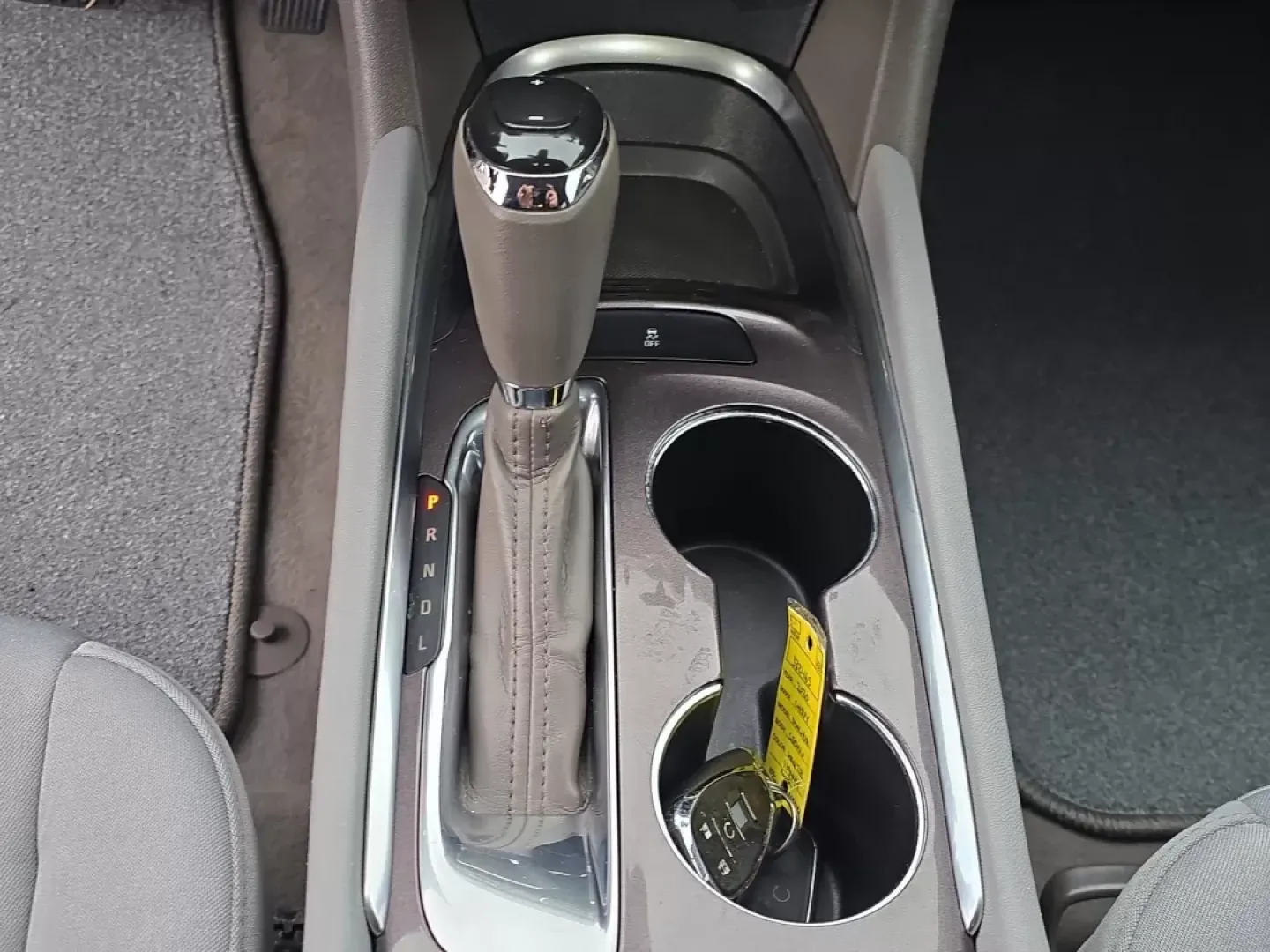 2020 /Dark Atmosphere/ Medium Ash Gray Chevrolet Malibu LT (1G1ZD5ST1LF) with an Other engine, located at 804 22nd Ave, Phenix City, AL, 36870, (334) 297-1860, 32.484749, -85.024475 - Discover the perfect blend of style, comfort, and practicality with the 2020 Chevrolet Malibu LT, now available at Gils Auto in Phenix City, AL. This sedan is not just a vehicle; it's a lifestyle upgrade-ideal for daily commuters and families alike. Whether you're navigating through busy city street - Photo#16