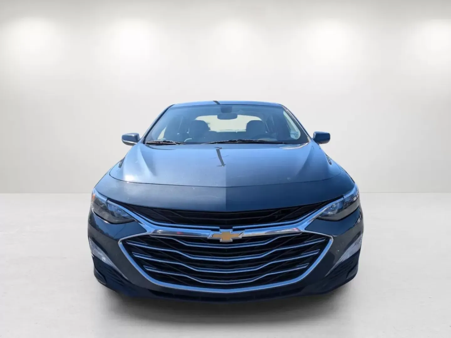 2020 /Dark Atmosphere/ Medium Ash Gray Chevrolet Malibu LT (1G1ZD5ST0LF) with an Other engine, located at 5115 14th Ave., Columbus, GA, 31904, (706) 323-0345, 32.511494, -84.971046 - Discover the perfect blend of comfort, technology, and style with the 2020 Chevrolet Malibu LT, now available at Gils Auto in Phenix City, AL. This sedan is not just a means of transportation; it's your ticket to a better lifestyle. Whether you're commuting to work, running errands in nearby neighbo - Photo#1