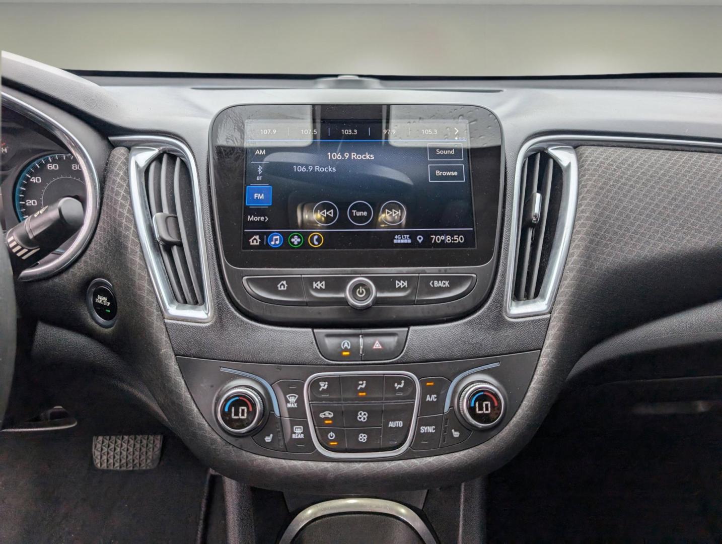 2020 /Jet Black Chevrolet Malibu LT (1G1ZD5ST5LF) with an Turbocharged Gas I4 1.5L/91 engine, 1-Speed Automatic transmission, located at 804 22nd Ave, Phenix City, AL, 36870, (334) 297-1860, 32.484749, -85.024475 - 2020 Chevrolet Malibu LT - Photo#14