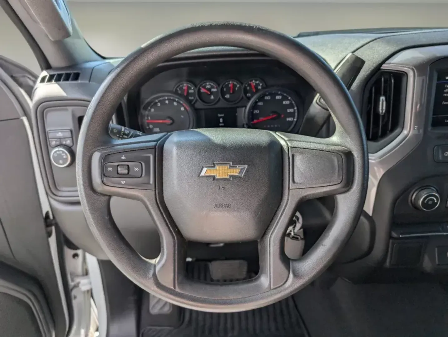 2020 /Jet Black Chevrolet Silverado 1500 Custom (1GCPWBEH6LZ) with an Gas V6 4.3L/262 engine, 6-Speed Automatic transmission, located at 7000 Northlake Connector, Columbus, GA, 31904, (706) 987-8085, 32.524975, -84.978134 - 2020 Chevrolet Silverado 1500 Custom - Photo#16