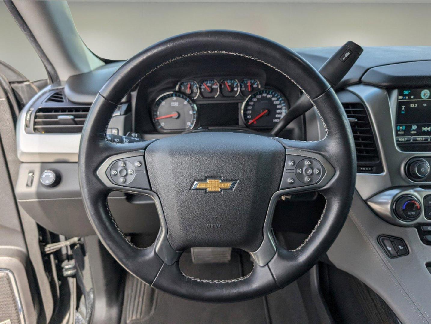 2020 /Jet Black/Dark Ash Chevrolet Suburban LT (1GNSCHKC7LR) with an Gas/Ethanol V8 5.3L/ engine, 6-Speed Automatic transmission, located at 5115 14th Ave., Columbus, GA, 31904, (706) 323-0345, 32.511494, -84.971046 - 2020 Chevrolet Suburban LT - Photo#15