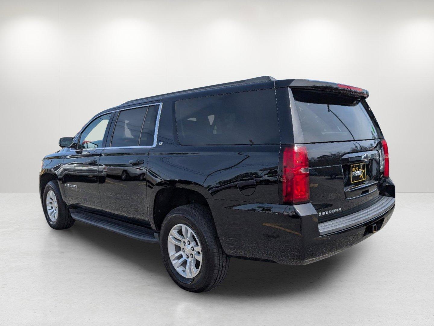 2020 /Jet Black/Dark Ash Chevrolet Suburban LT (1GNSCHKC7LR) with an Gas/Ethanol V8 5.3L/ engine, 6-Speed Automatic transmission, located at 5115 14th Ave., Columbus, GA, 31904, (706) 323-0345, 32.511494, -84.971046 - 2020 Chevrolet Suburban LT - Photo#6