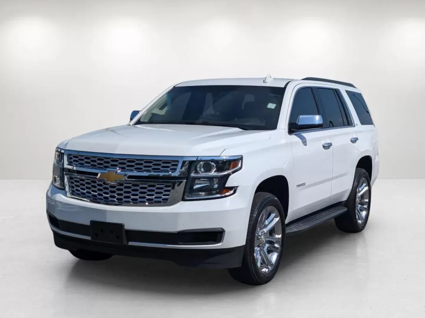2020 /Cocoa/Dune Chevrolet Tahoe LT (1GNSKBKC1LR) with an Other engine, located at 1430 Gateway Drive, Opelika, AL, 36801, (334) 239-0944, 32.637871, -85.409790 - **Explore Your Next Adventure with the 2020 Chevrolet Tahoe LT!** <br /> <br /> Are you ready to elevate your lifestyle with a vehicle that blends space, comfort, and capability? The 2020 Chevrolet Tahoe LT is the perfect companion for busy families, outdoor enthusiasts, or anyone looking to make th - Photo#0