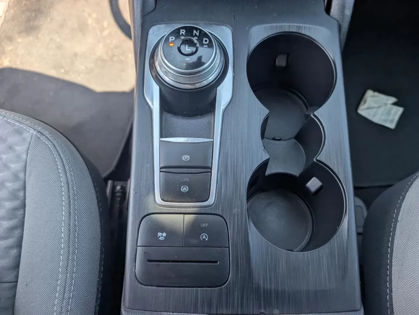 2020 Ford Escape SE (1FMCU0G64LU) with an Other engine, located at 521 Old Farm Lane Rd, Prattville, AL, 36066, (334) 325-1505, 32.482460, -86.416367 - **Experience Adventure with the 2020 Ford Escape SE Your Ideal SUV for Life's Journeys!**<br /> <br /> Are you ready to elevate your daily commute or embark on weekend getaways with the perfect vehicle? Look no further than this stunning 2020 Ford Escape SE, available now at Gils Auto in Phenix Cit - Photo#13