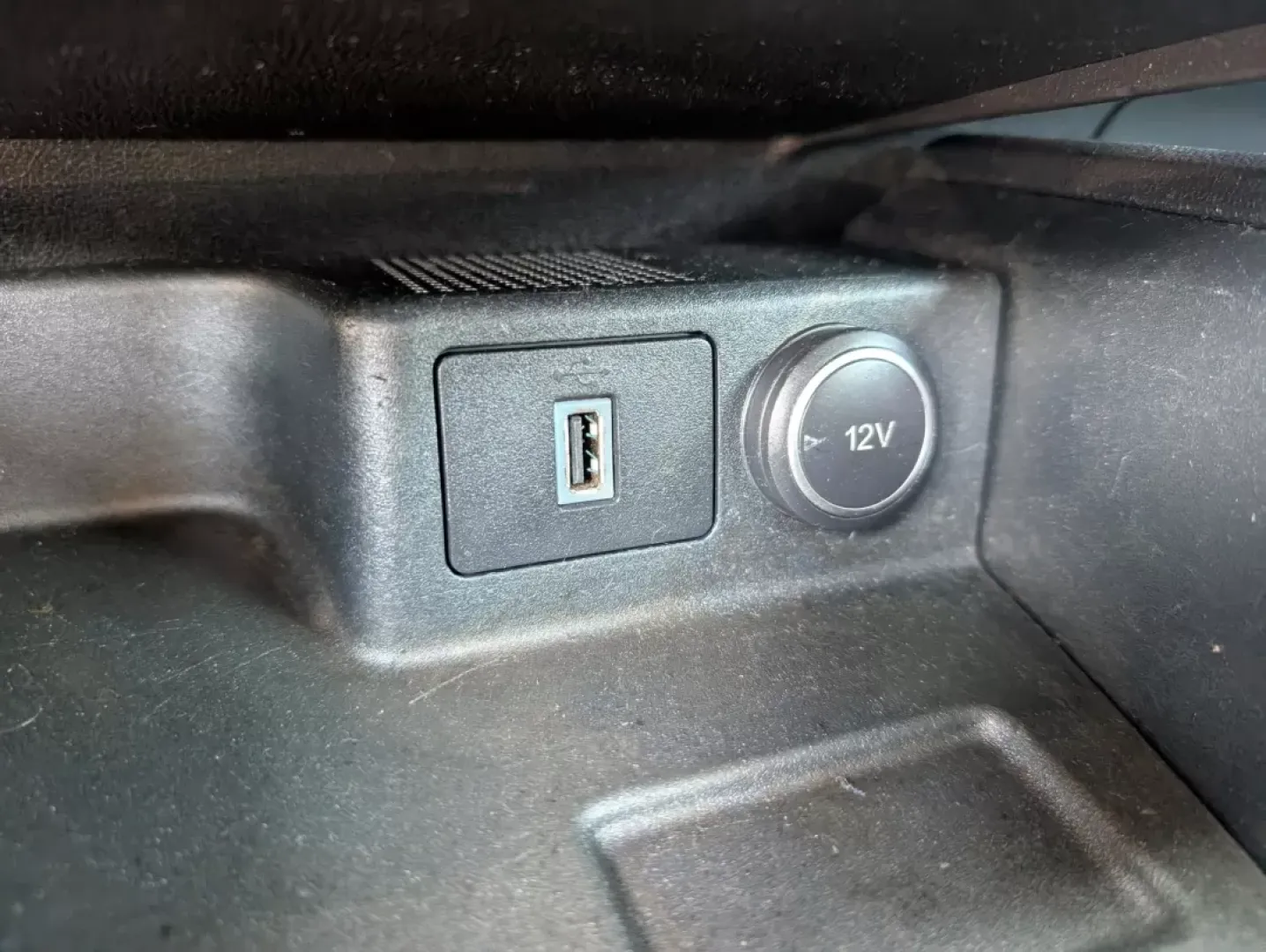 2020 Ford Escape SE (1FMCU0G64LU) with an Other engine, located at 521 Old Farm Lane Rd, Prattville, AL, 36066, (334) 325-1505, 32.482460, -86.416367 - **Experience Adventure with the 2020 Ford Escape SE Your Ideal SUV for Life's Journeys!**<br /> <br /> Are you ready to elevate your daily commute or embark on weekend getaways with the perfect vehicle? Look no further than this stunning 2020 Ford Escape SE, available now at Gils Auto in Phenix Cit - Photo#14